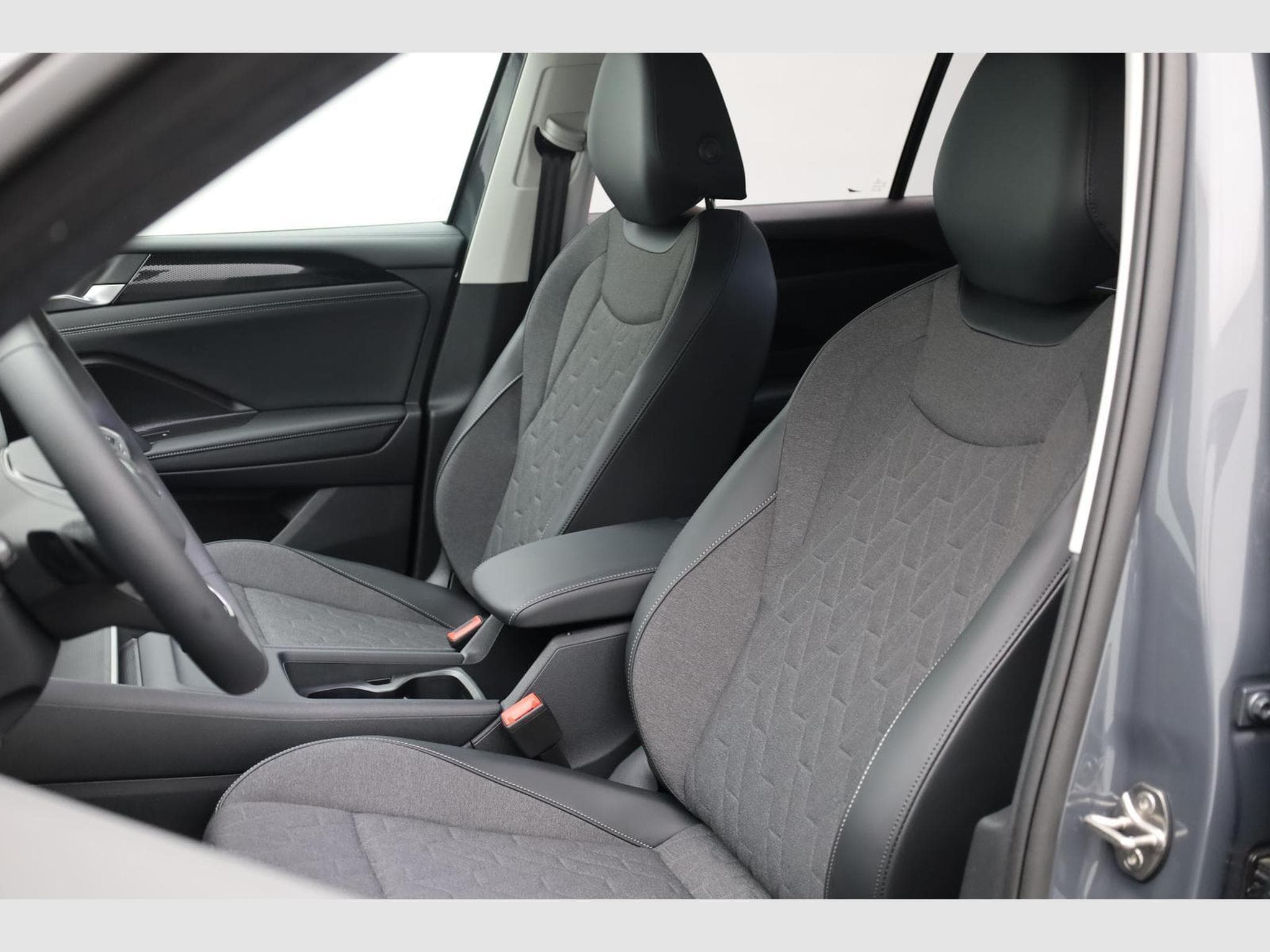 VW Tiguan Life 1,5 l (2026) - Photo 19