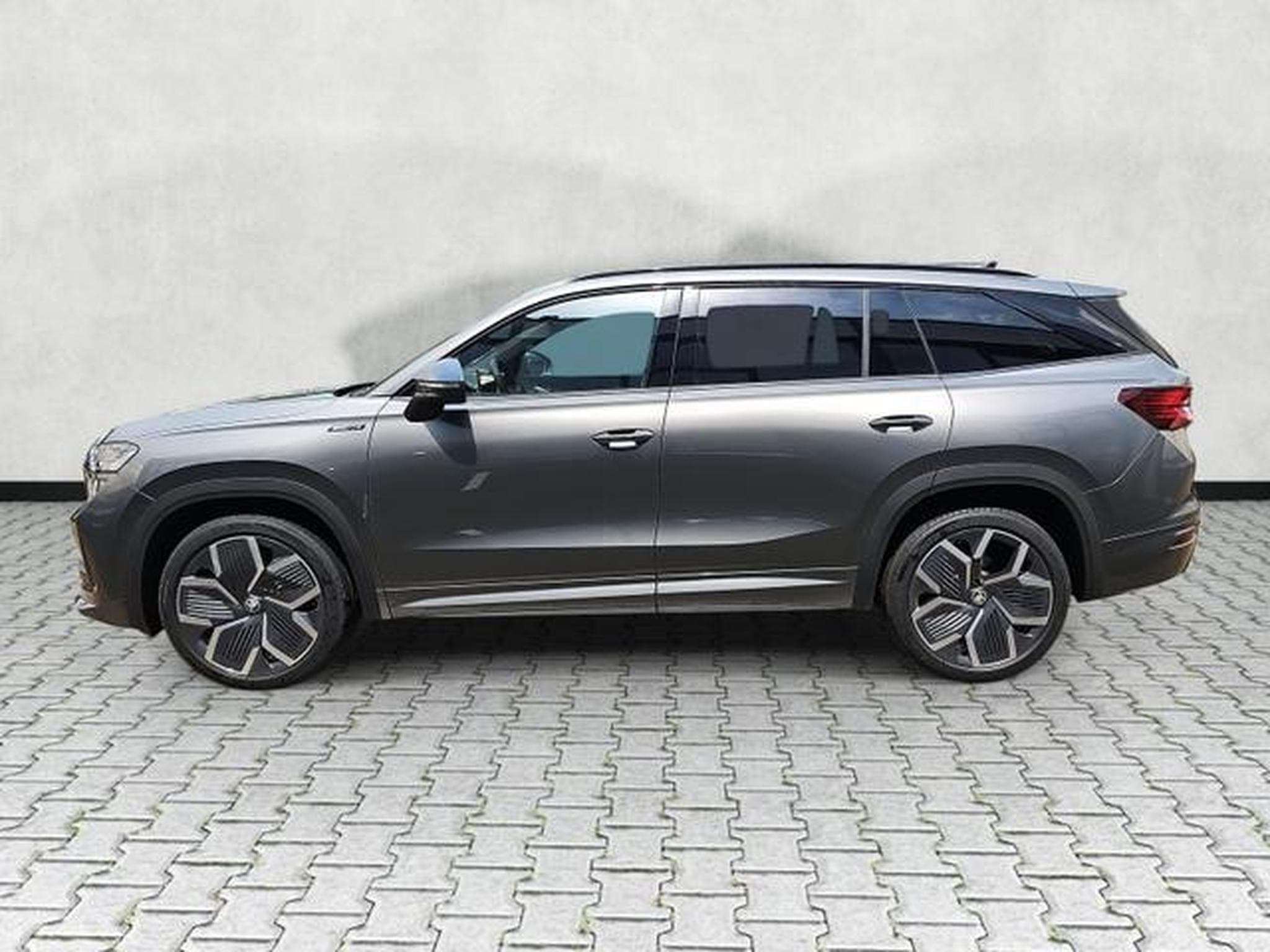 Skoda Kodiaq 2.0 TDI 142kW 4x4 Sportline (2026) - Photo 4