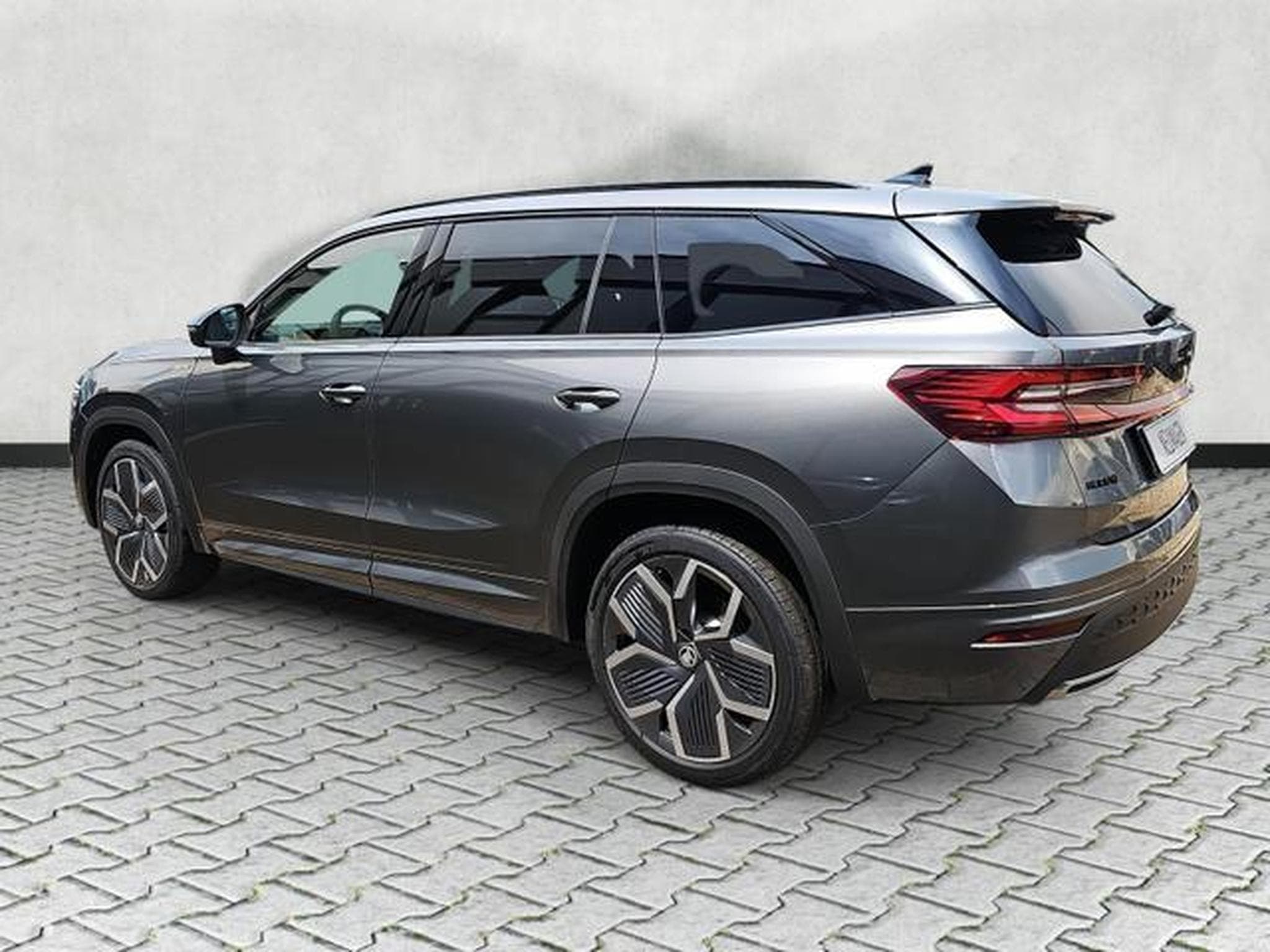 Skoda Kodiaq 2.0 TDI 142kW 4x4 Sportline (2026) - Photo 5