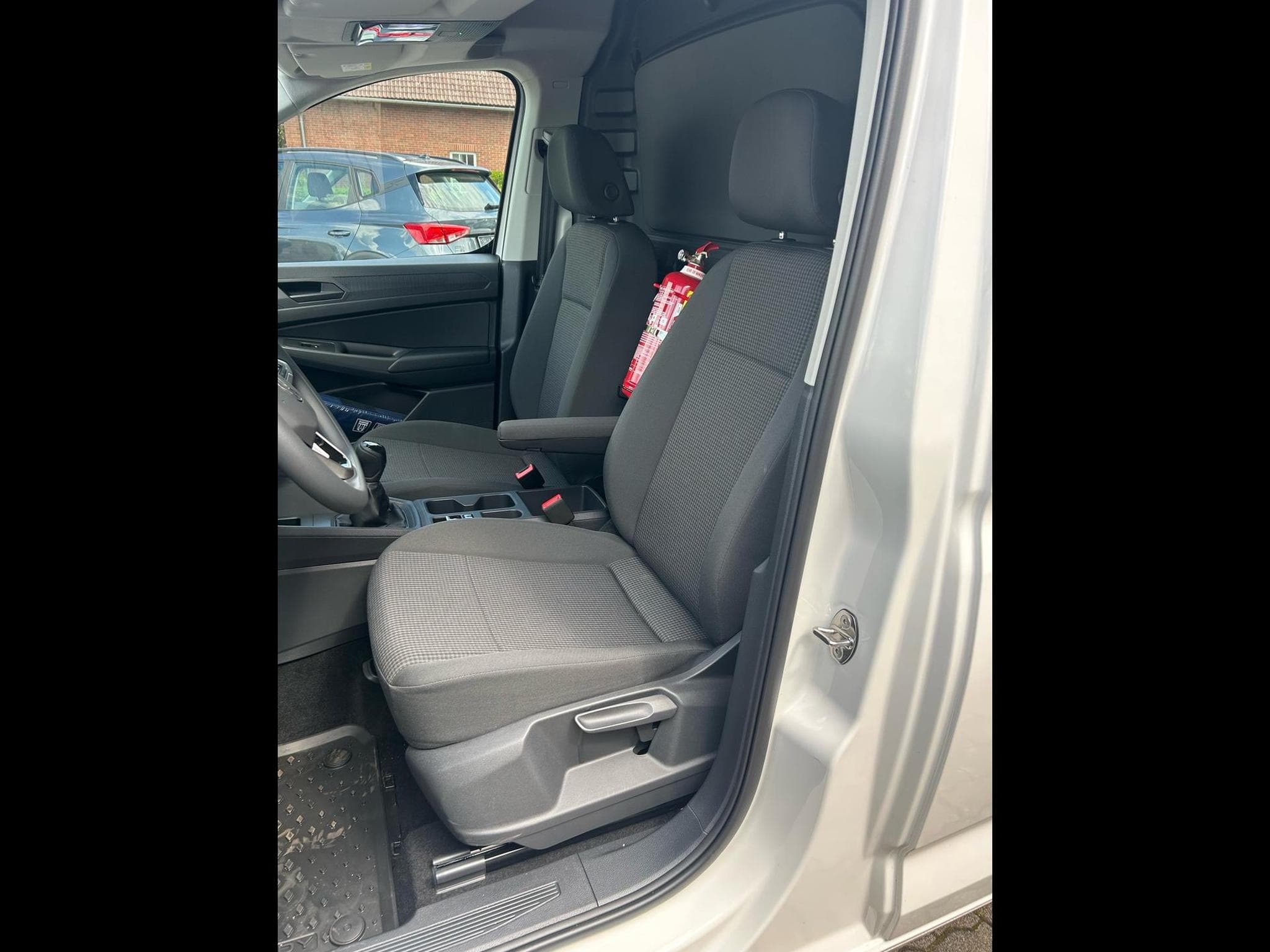 VW Caddy Cargo (2026) - Photo 1