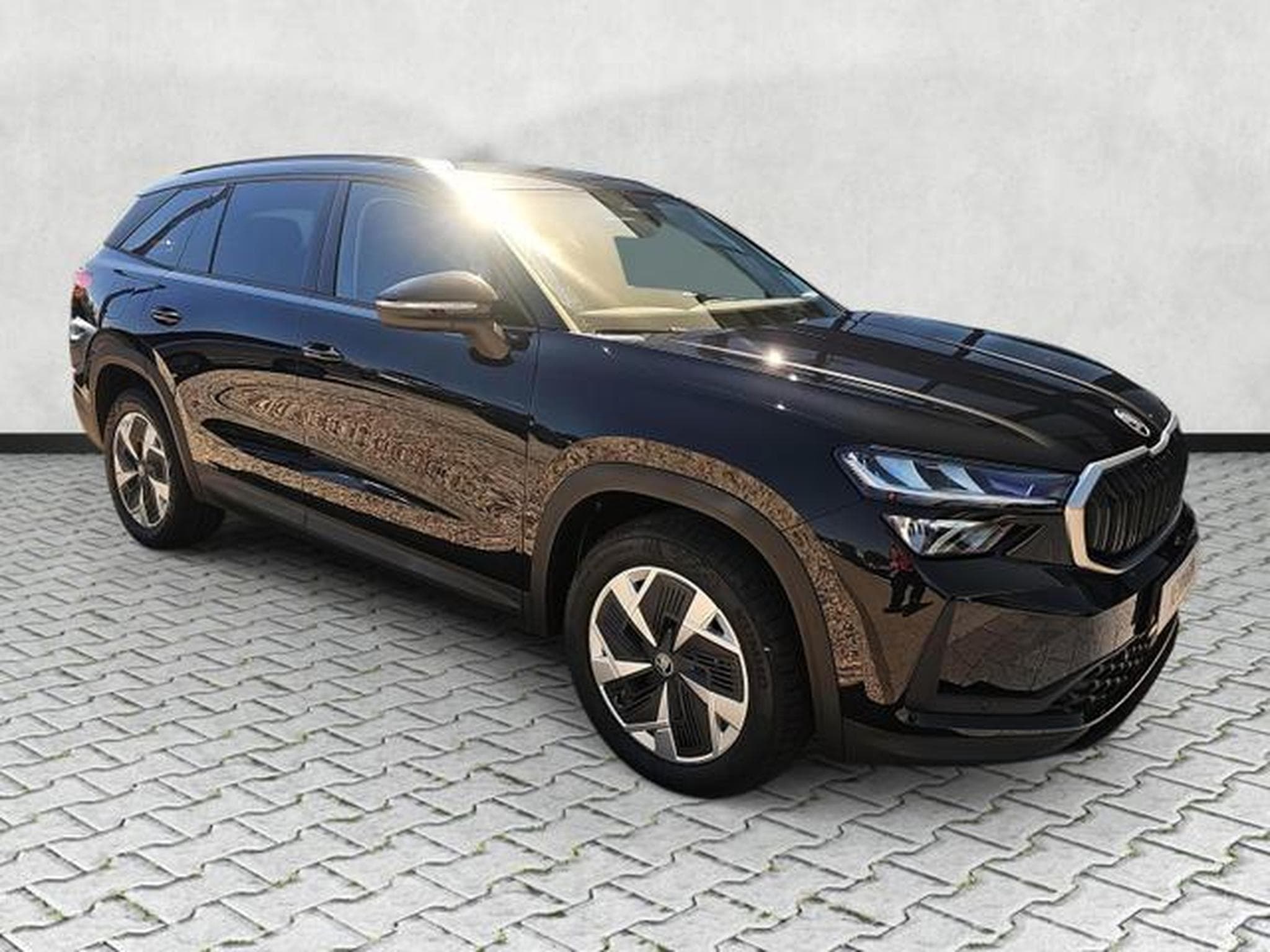 Skoda Kodiaq 1.5 TSI mHEV 110kW Selection (2026) - Photo 1