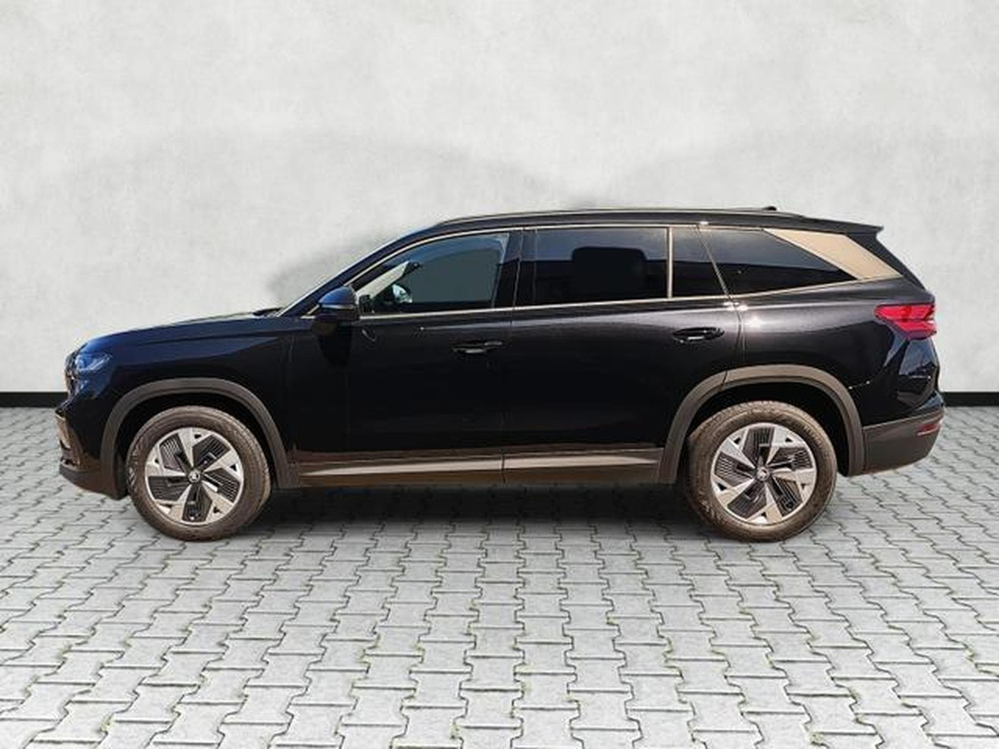 Skoda Kodiaq 1.5 TSI mHEV 110kW Selection (2026) - Photo 4