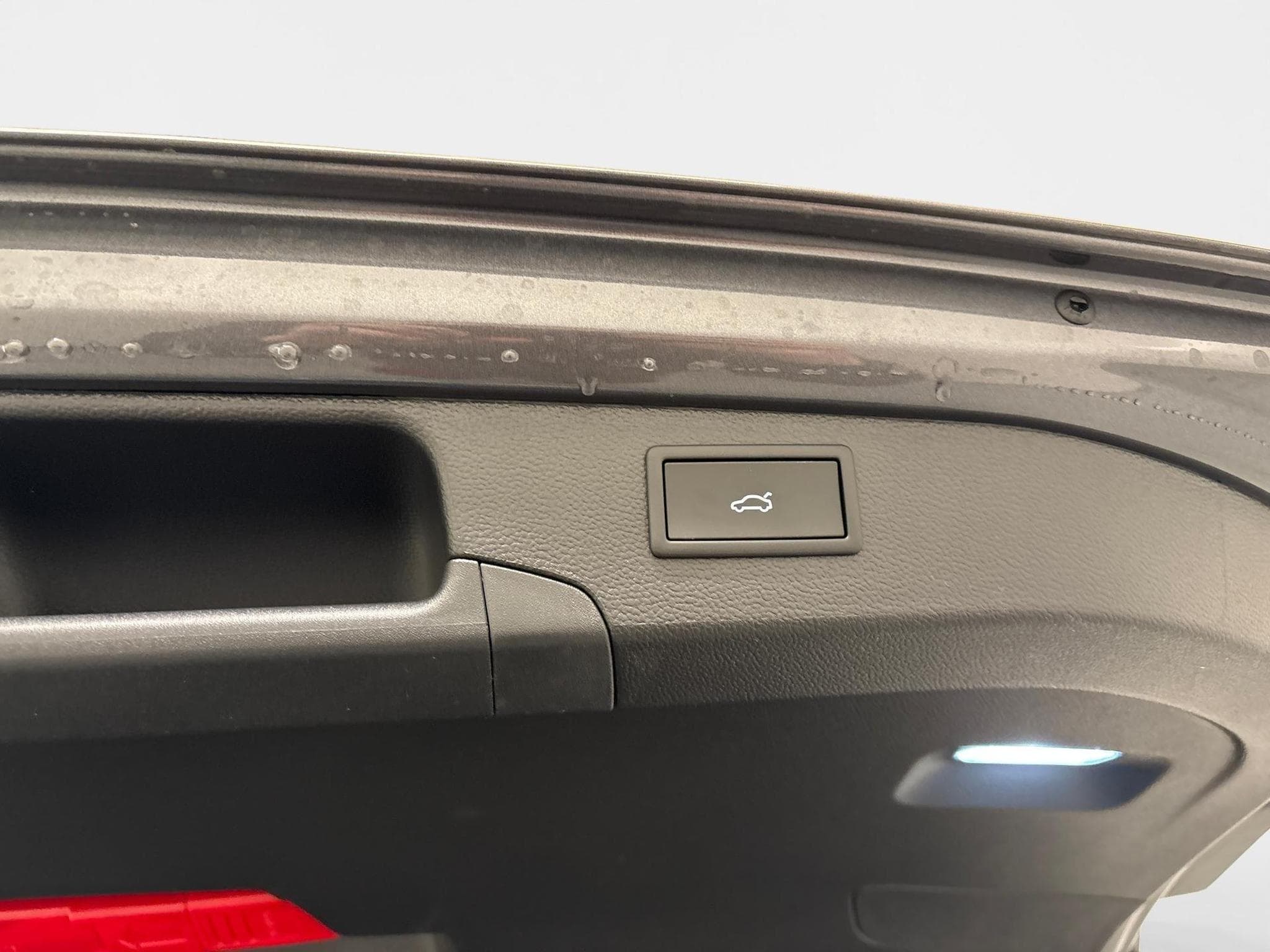 VW Passat Variant R-Line (2026) - Photo 10