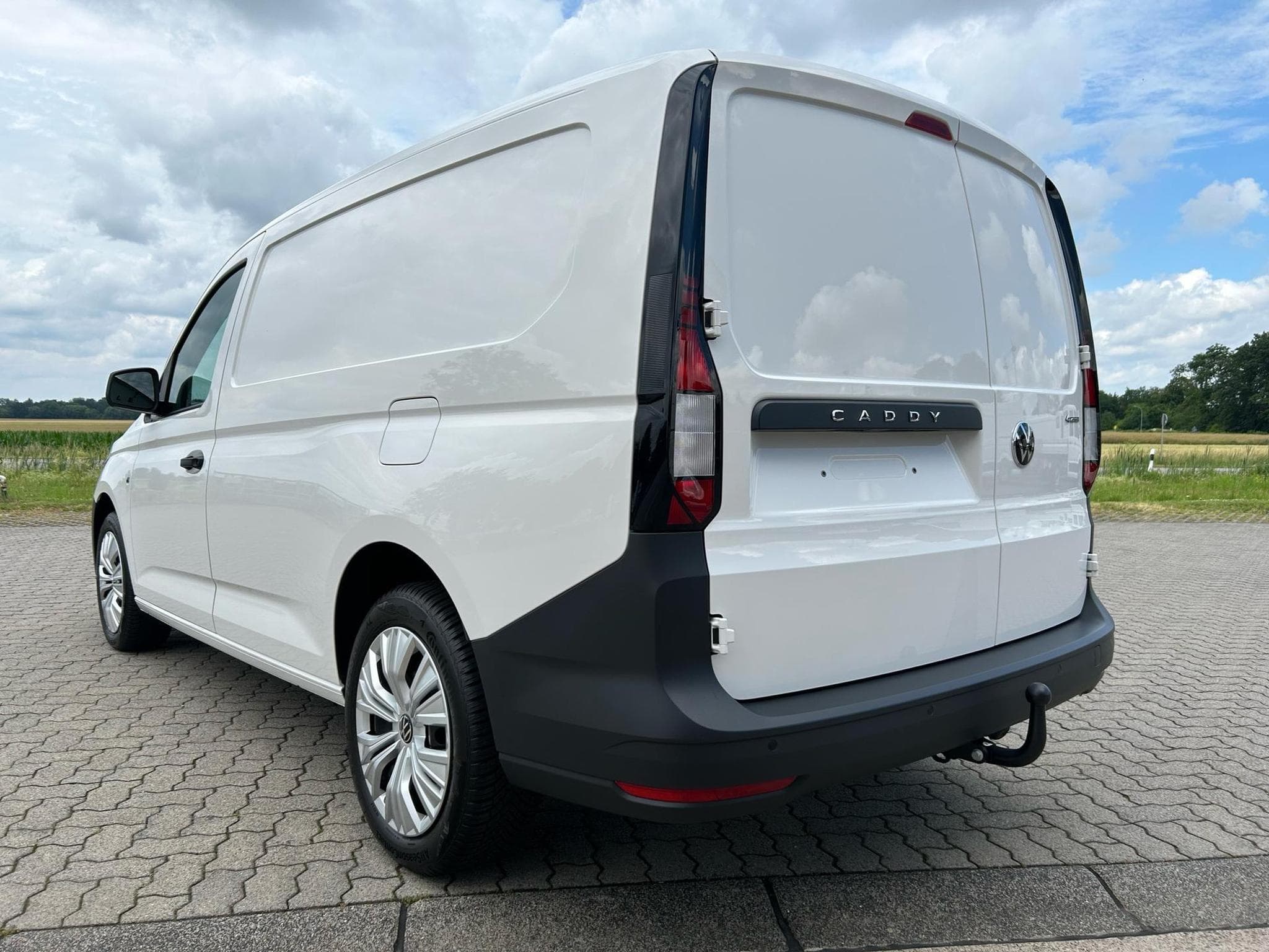 VW Caddy Cargo Maxi (2026) - Photo 16