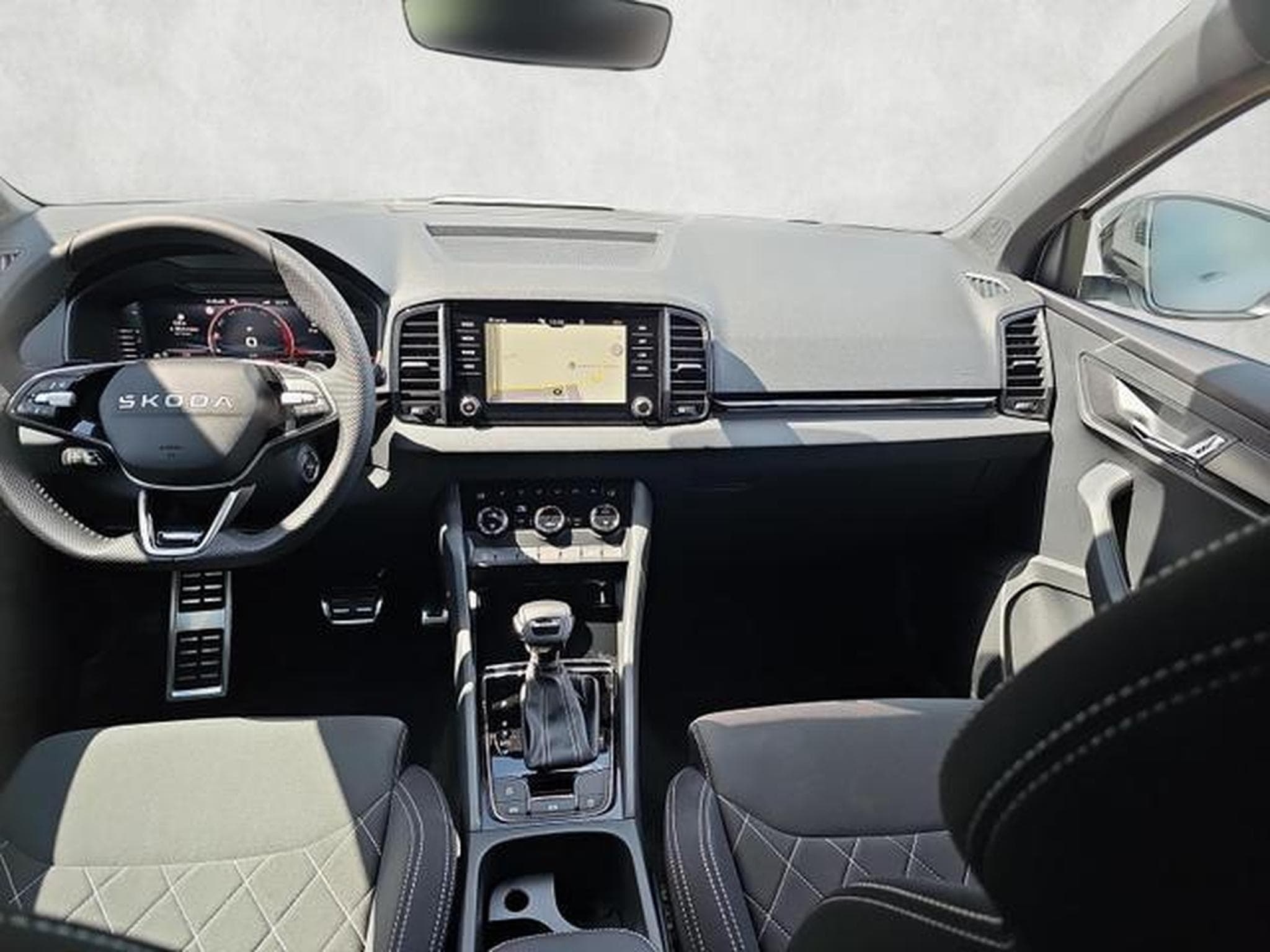 Skoda Karoq Sportline (2026) - Photo 11