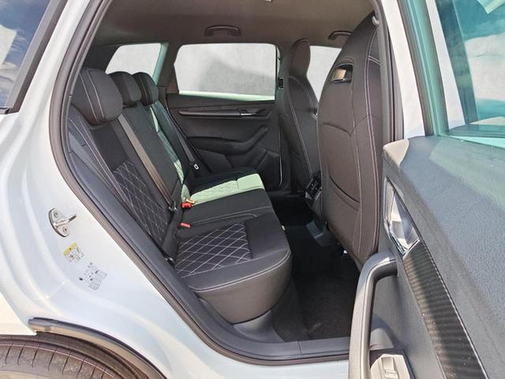 Skoda Karoq Sportline (2026) - Photo 13