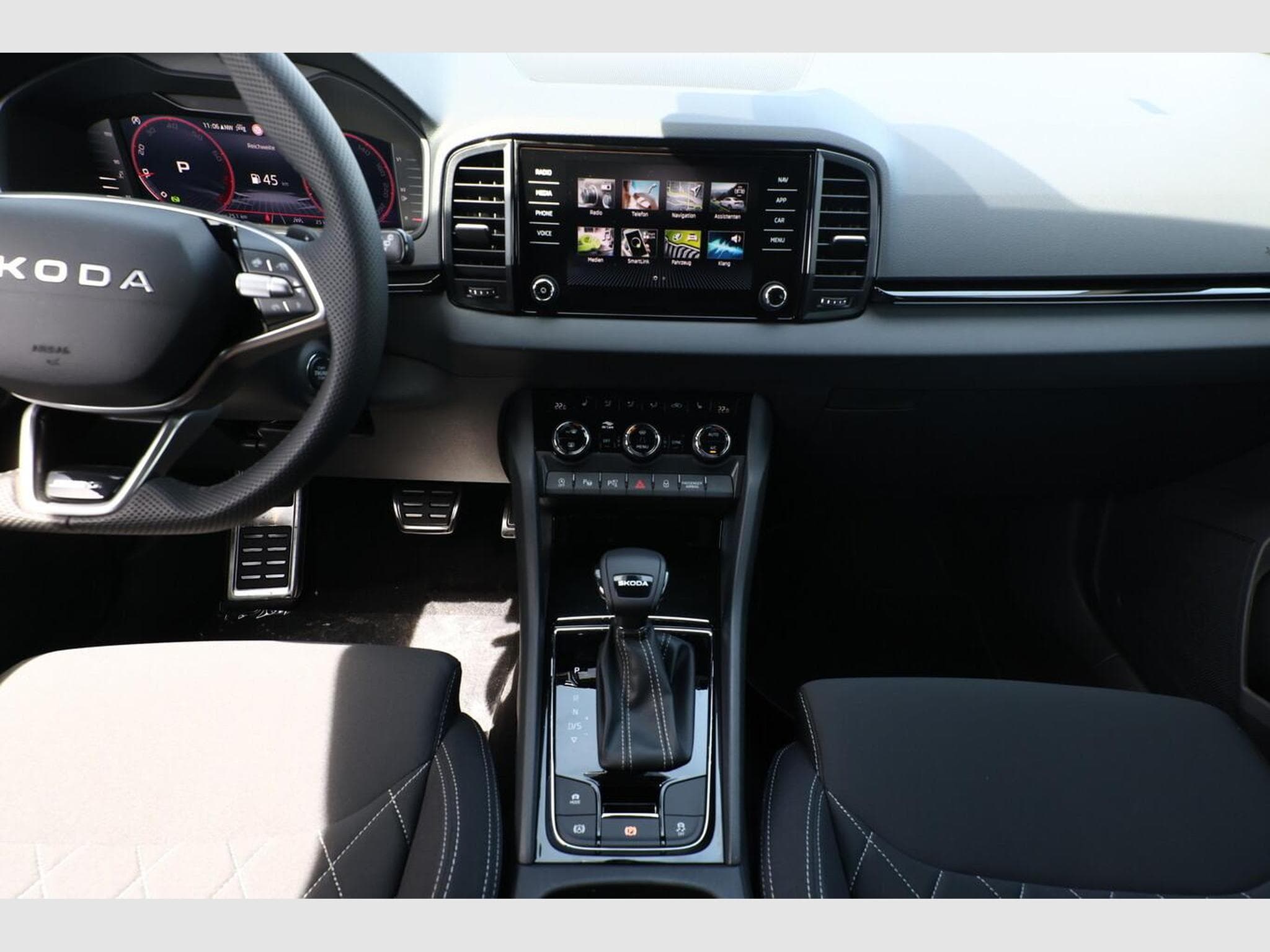 Skoda Karoq Sportline (2026) - Foto 8