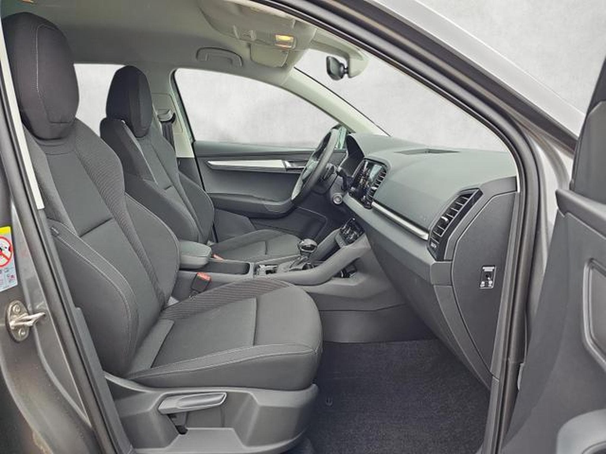 Skoda Karoq Selection (2026) - Foto 10