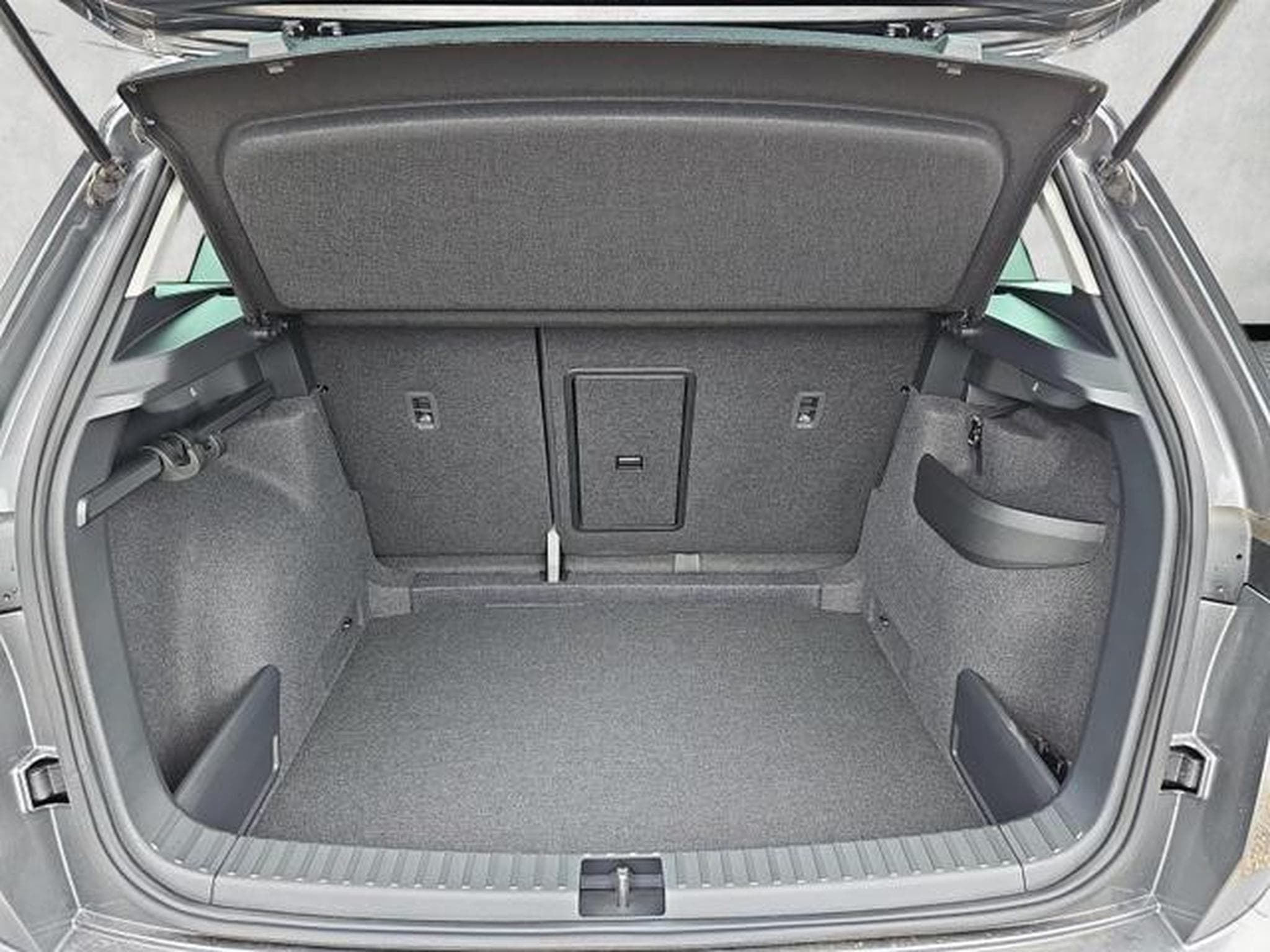 Skoda Karoq Selection (2026) - Foto 14