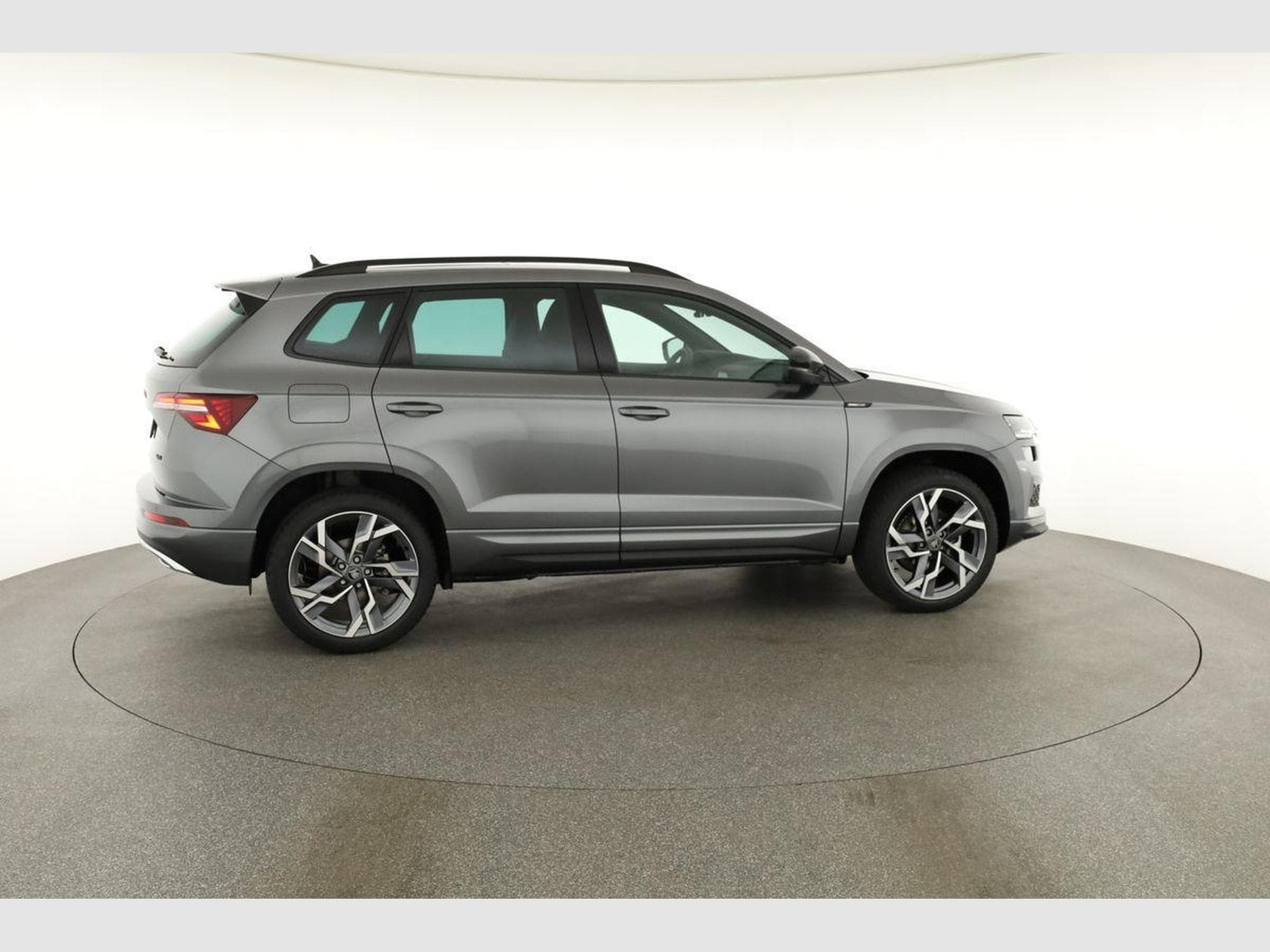 Skoda Karoq Sportline 4x4 (2026) - Foto 23
