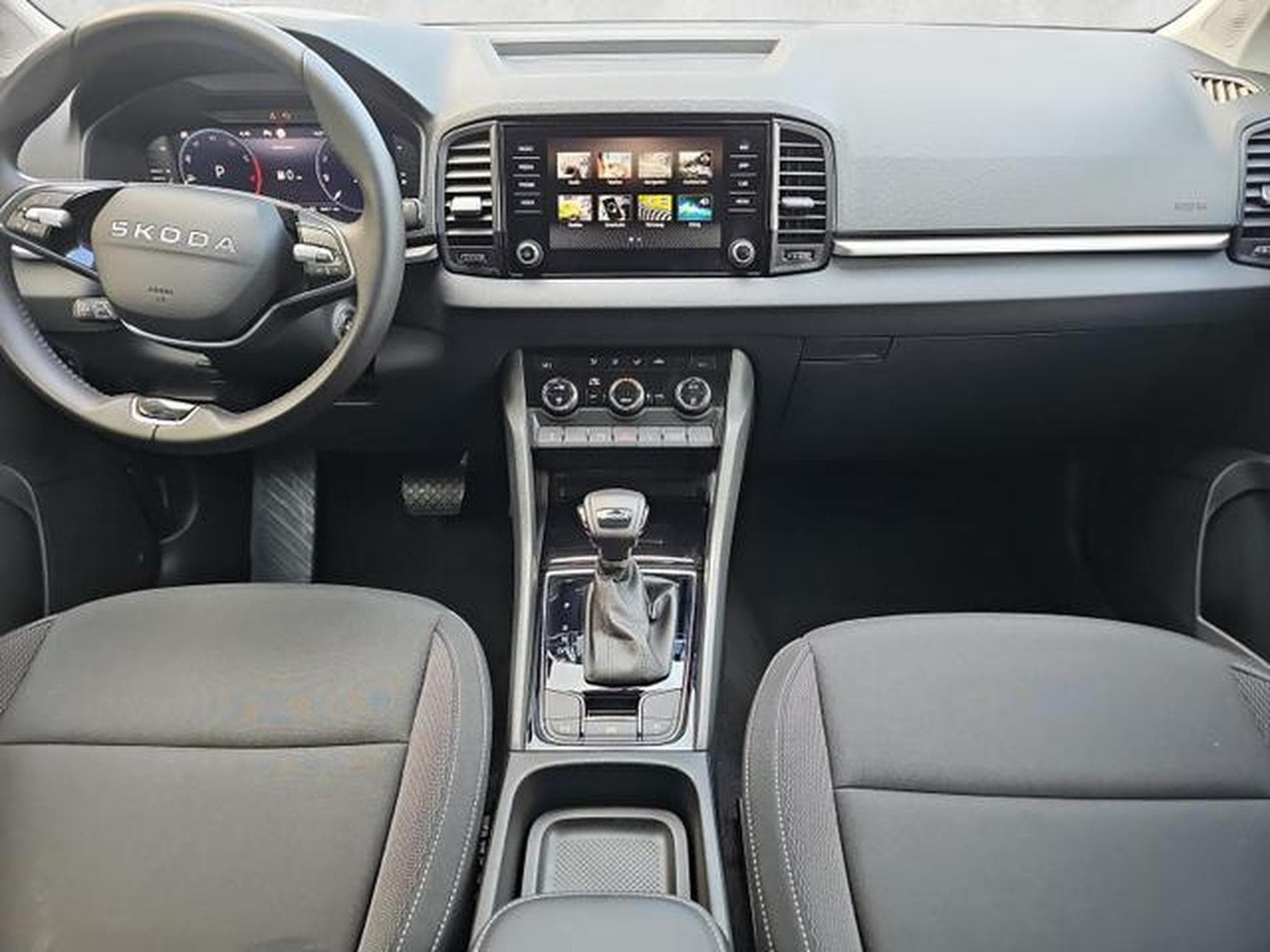 Skoda Karoq Selection (2025) - Foto 11