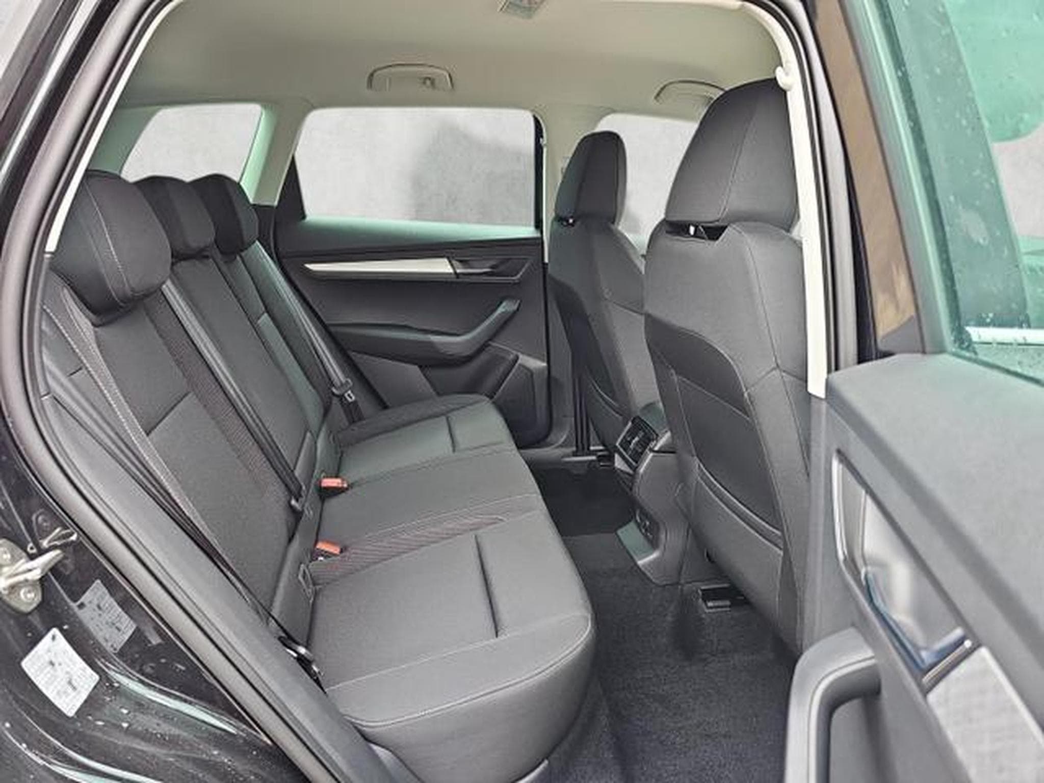 Skoda Karoq Selection (2026) - Foto 13