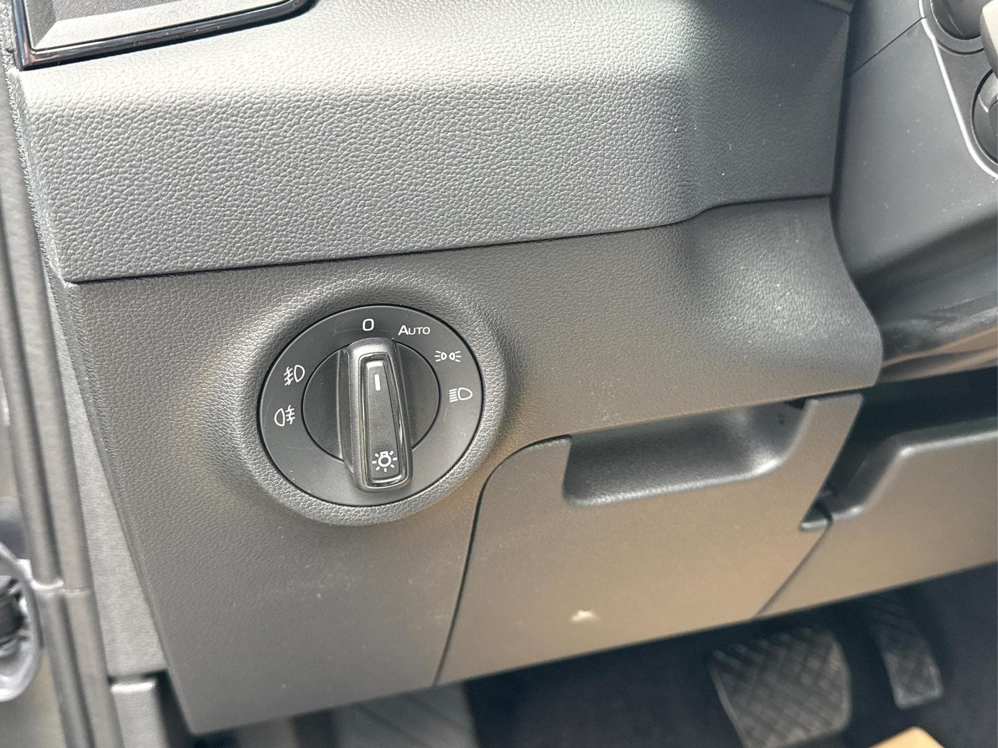 Skoda Karoq Selection (2026) - Foto 13