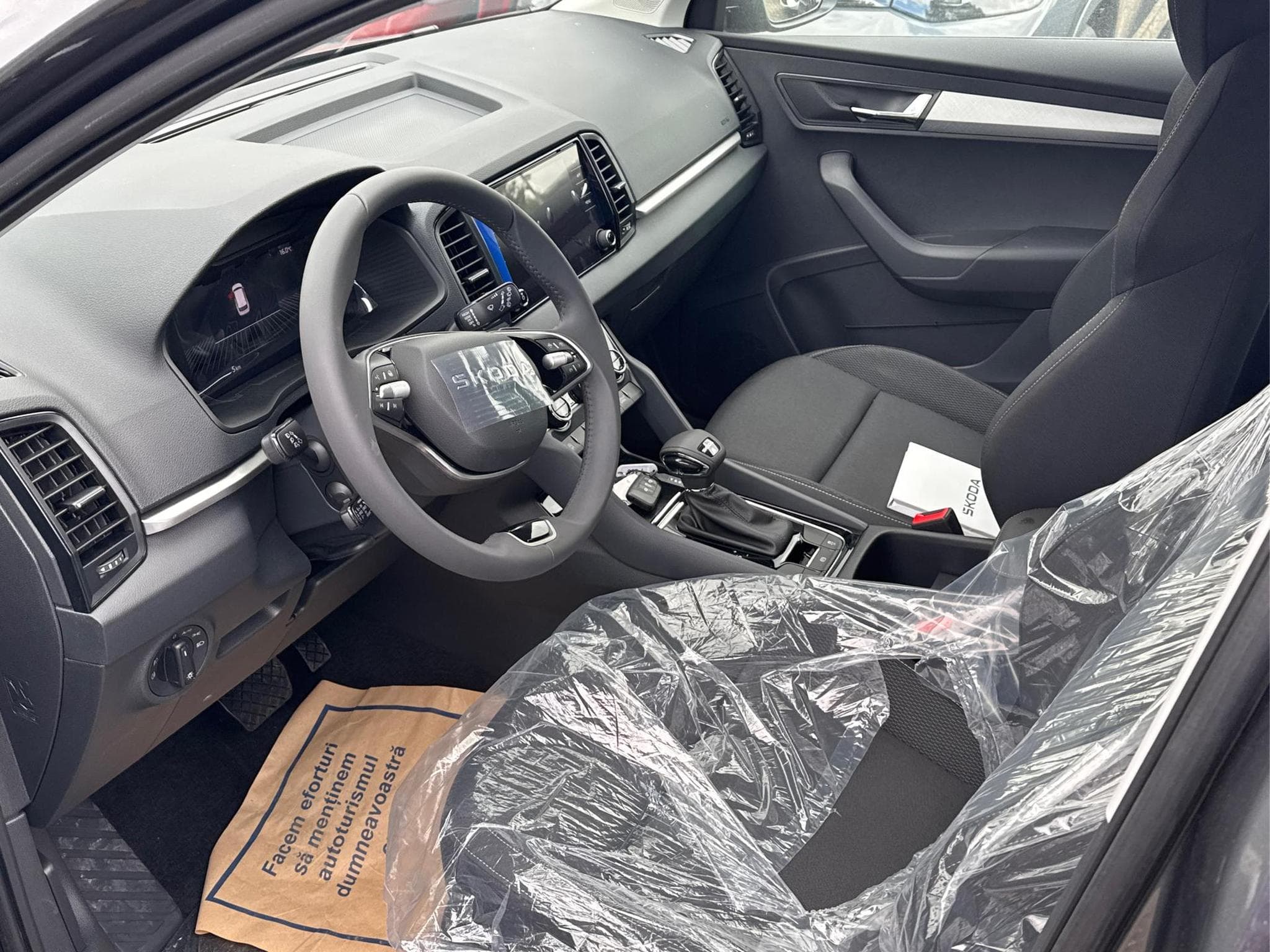 Skoda Karoq Selection (2026) - Photo 14