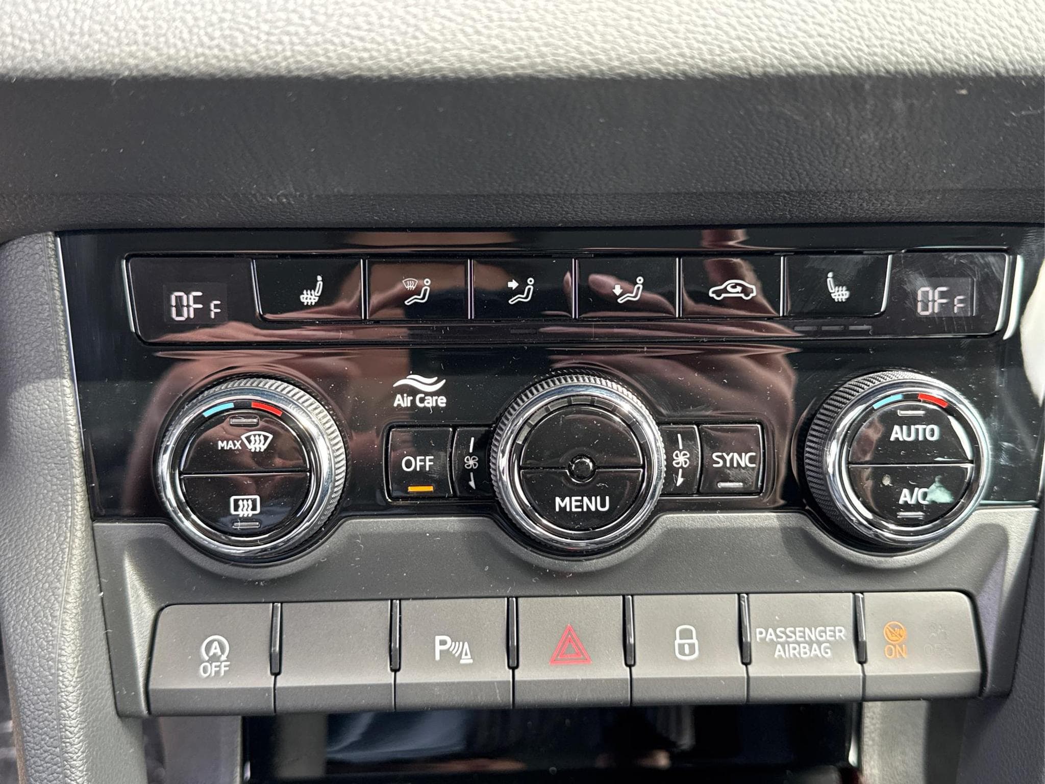 Skoda Karoq Selection (2026) - Photo 13