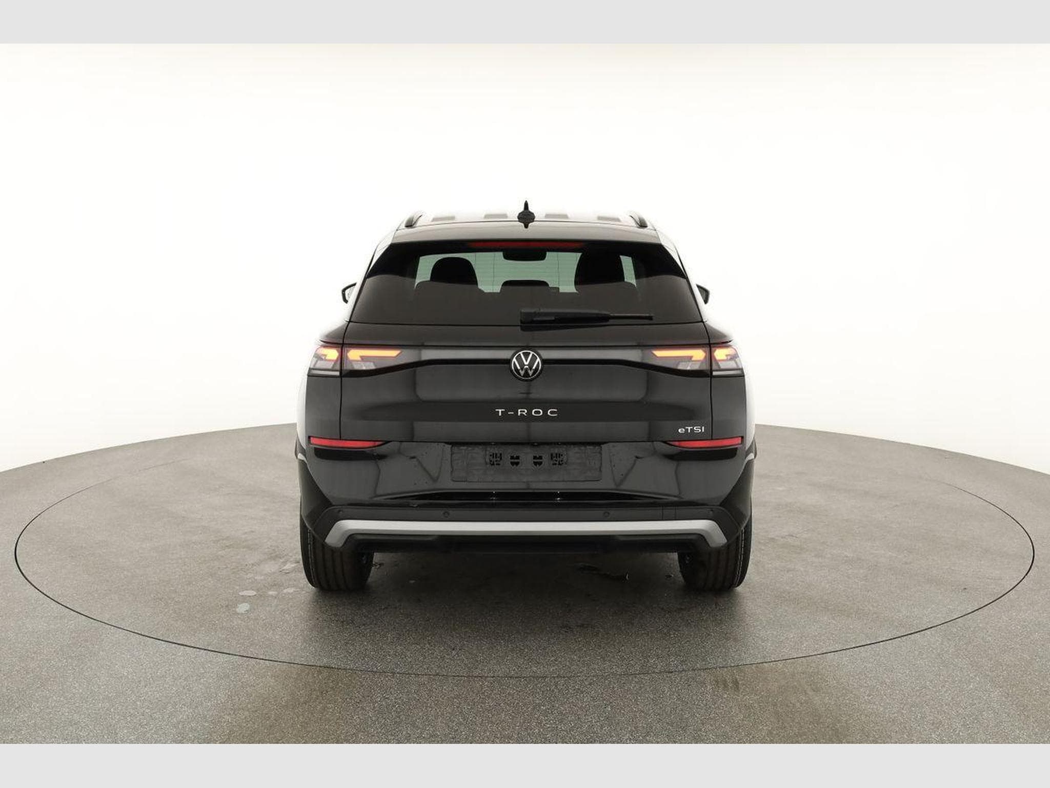 VW T-Roc 1.5 eTSI 110 kW Life (2026) - Photo 13
