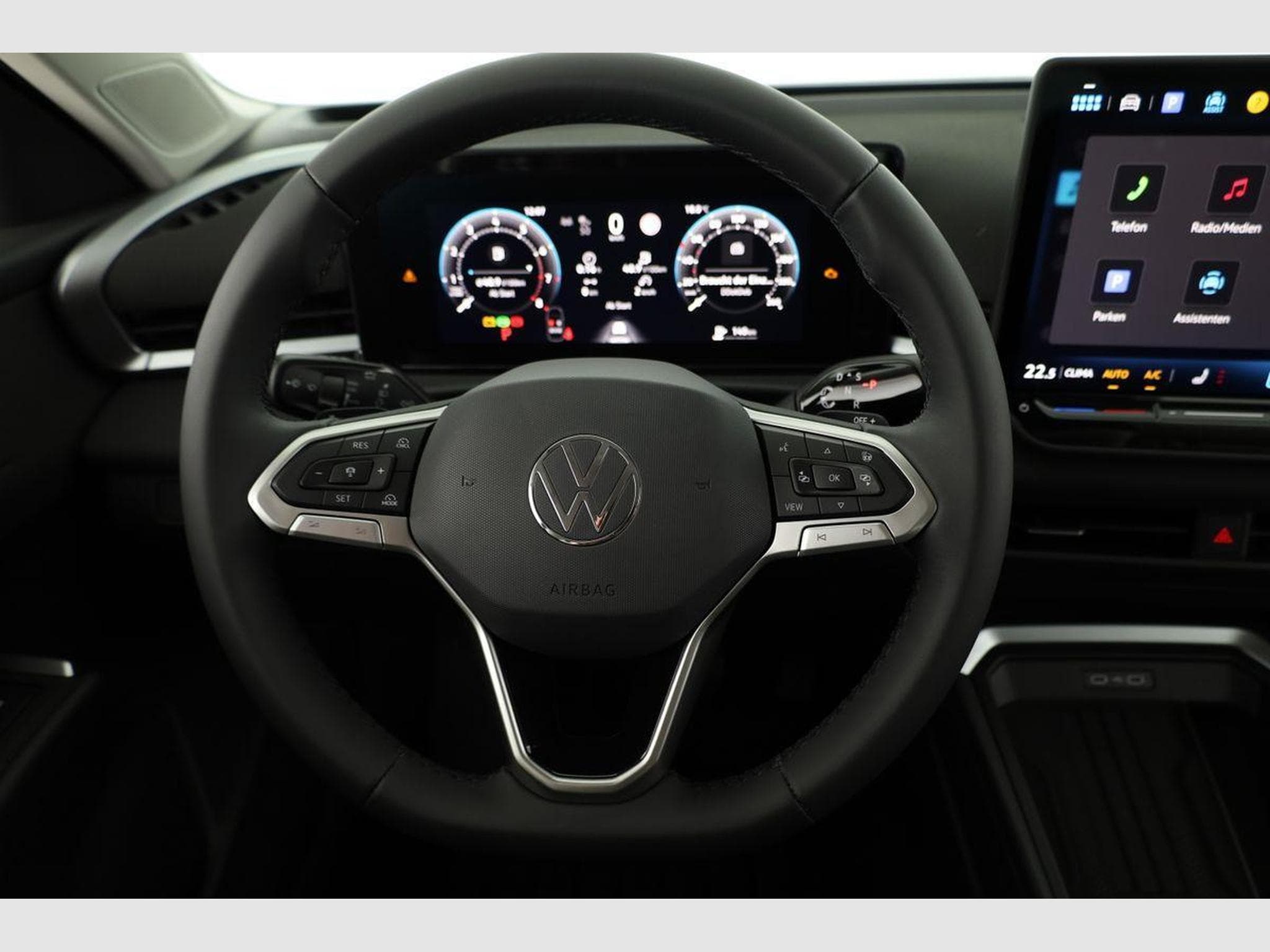 VW T-Roc 1.5 eTSI 110 kW Life (2026) - Photo 5