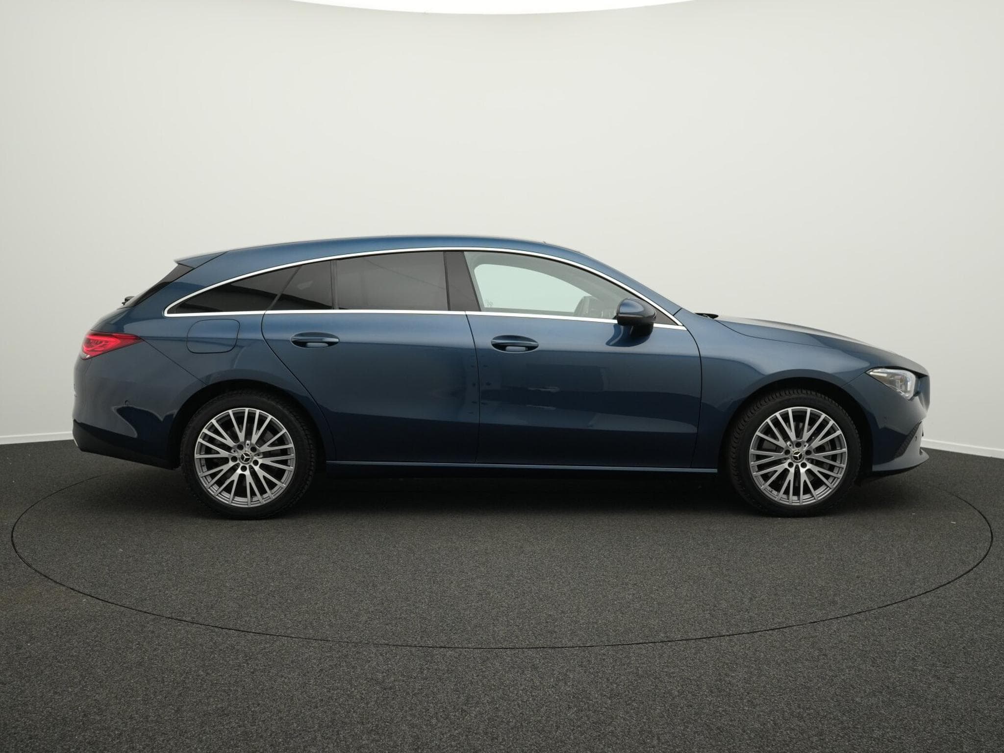 Mercedes CLA 250 e Shooting B Multi+Pano+360°+AHK (2023) - Foto 5