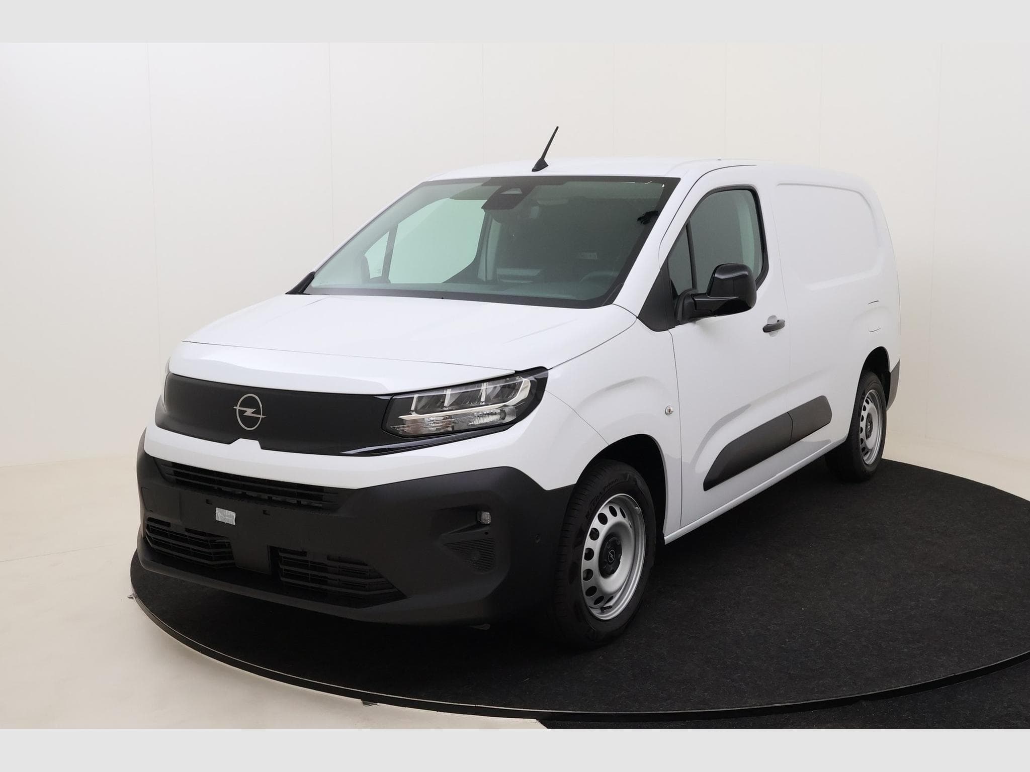 Opel Combo Cargo L2H1 Heavy (2026) - Photo 1
