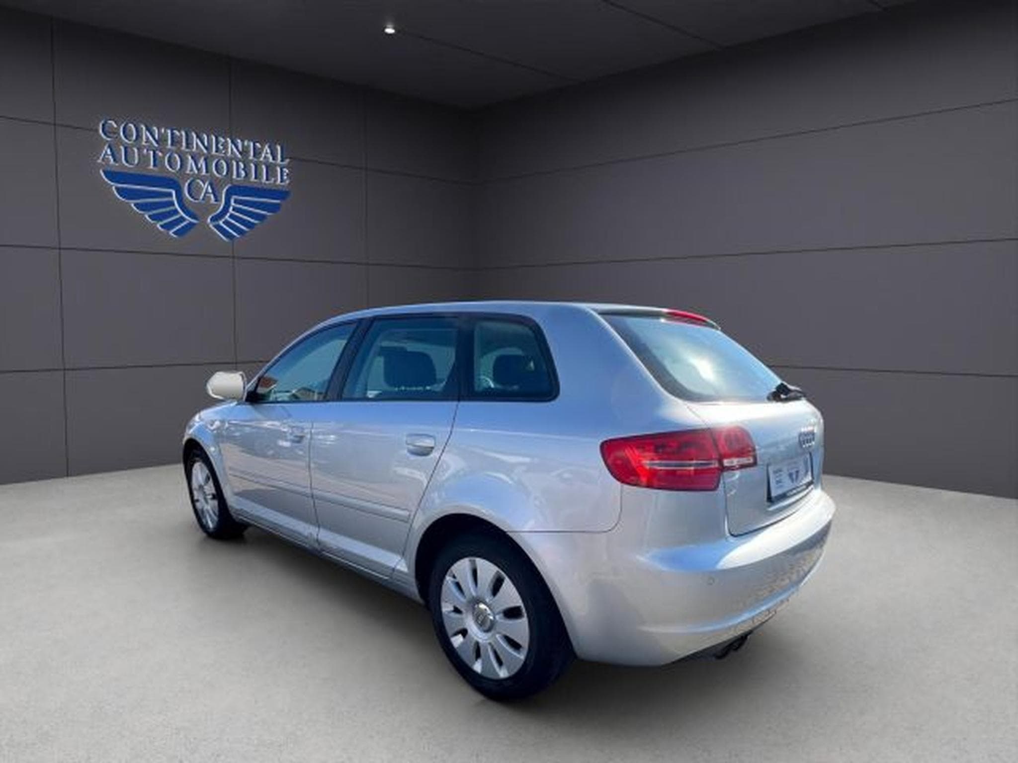 Audi A3 A3 Sportback NAVI,KLIMA,AUTOMATIK,SHZ,PDC,BT (2009) - Foto 3
