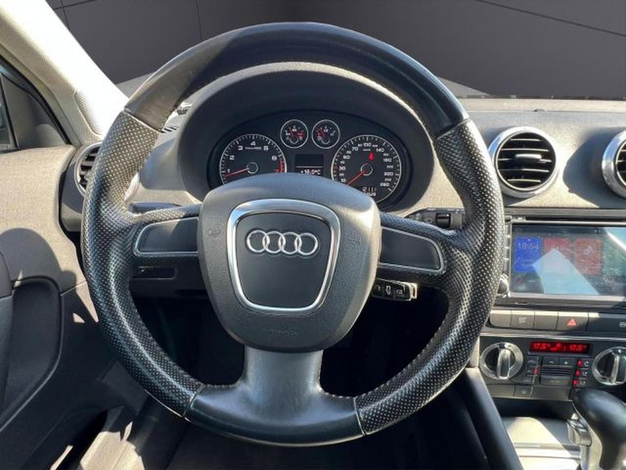 Audi A3 A3 Sportback NAVI,KLIMA,AUTOMATIK,SHZ,PDC,BT (2009) - Foto 8