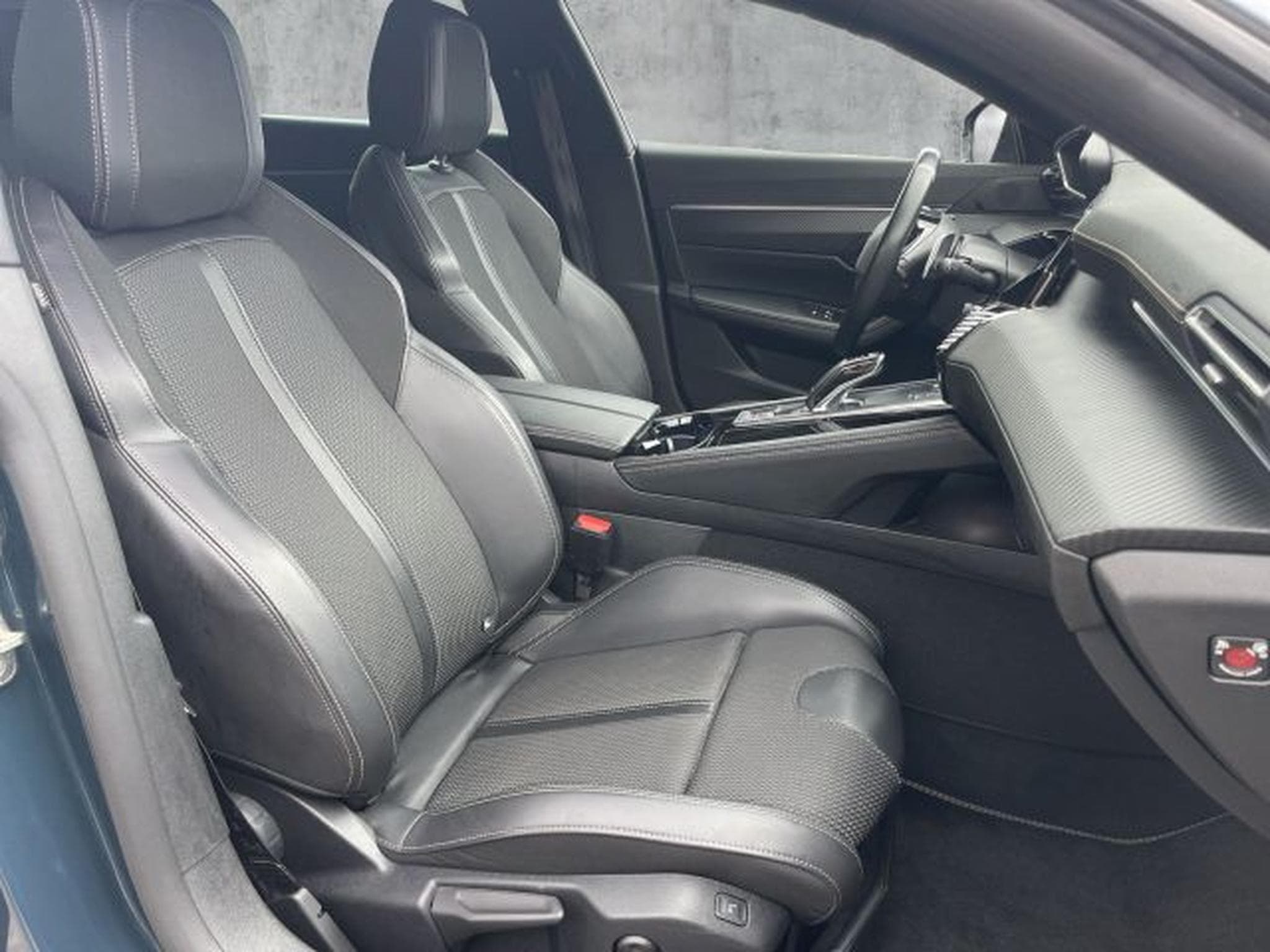 Peugeot 508 508 SW 1.5 HDi Autom. GT-Line NAVI AHK LED ACC (2021) - Photo 13
