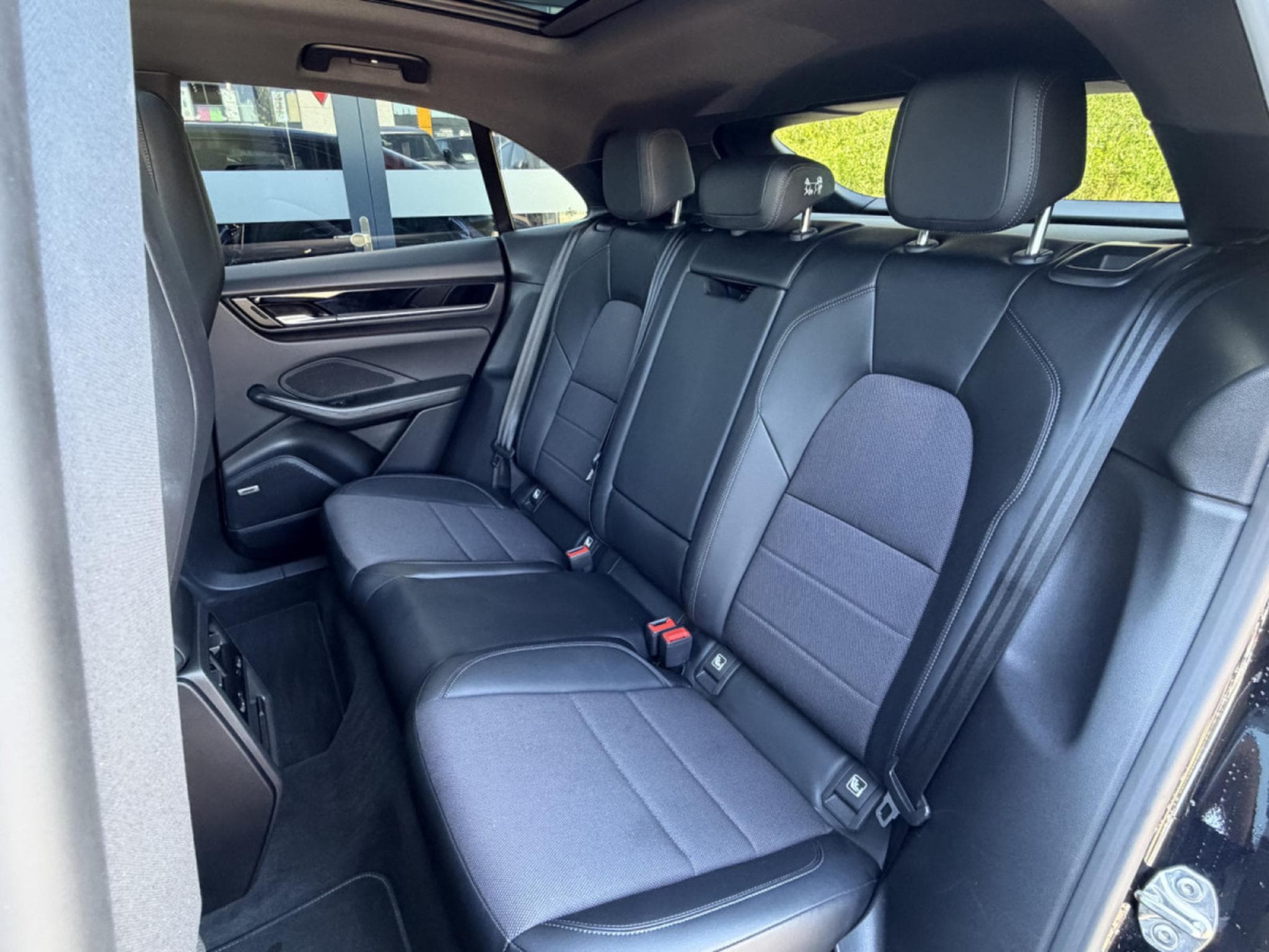 Porsche Macan MACAN 4S (2025) - Photo 11