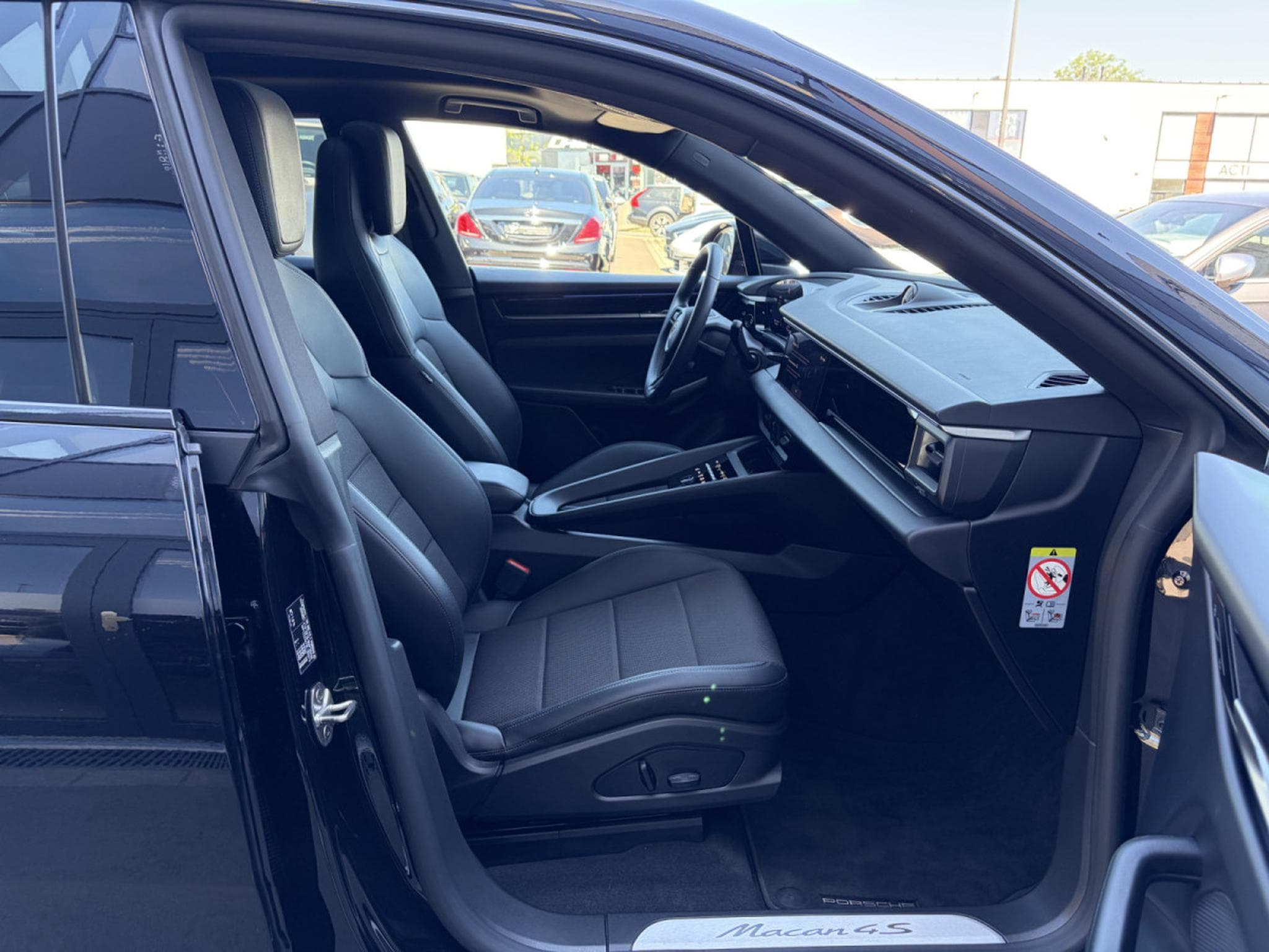 Porsche Macan MACAN 4S (2025) - Photo 18
