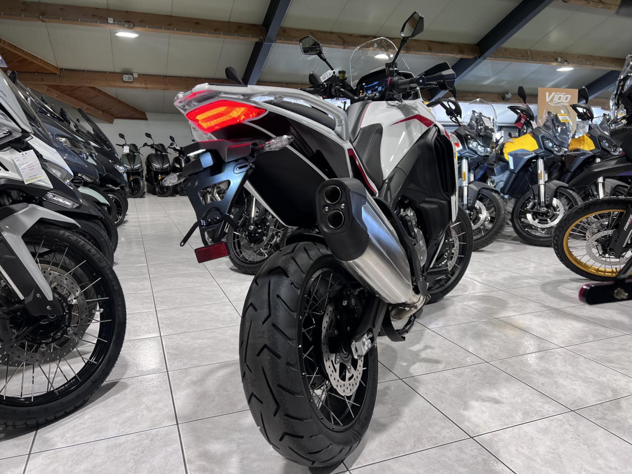 Moto Morini X-Cape 1200 (2026) - Photo 3