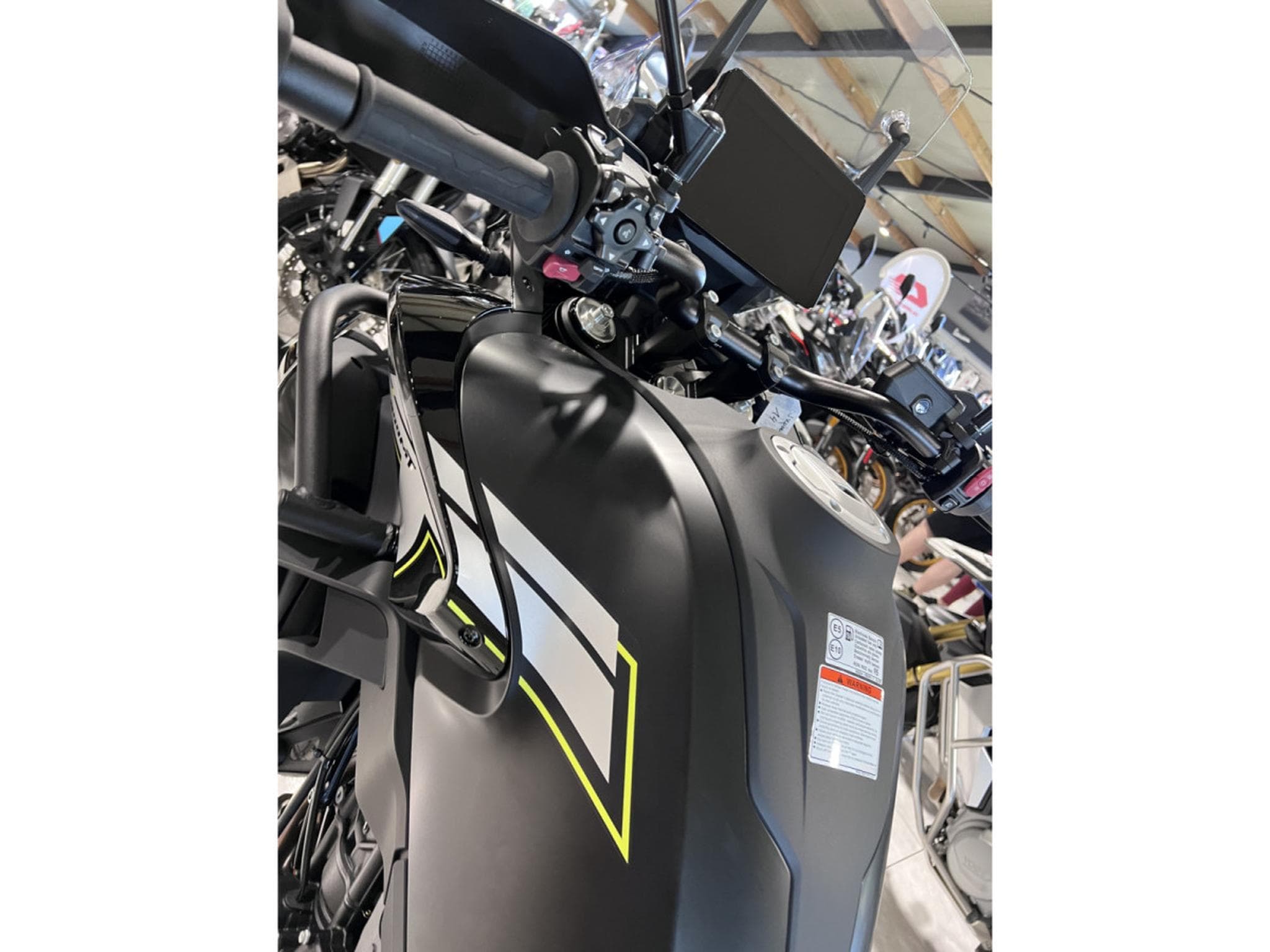 CF Moto MT EXPLORER GT (2026) - Photo 5