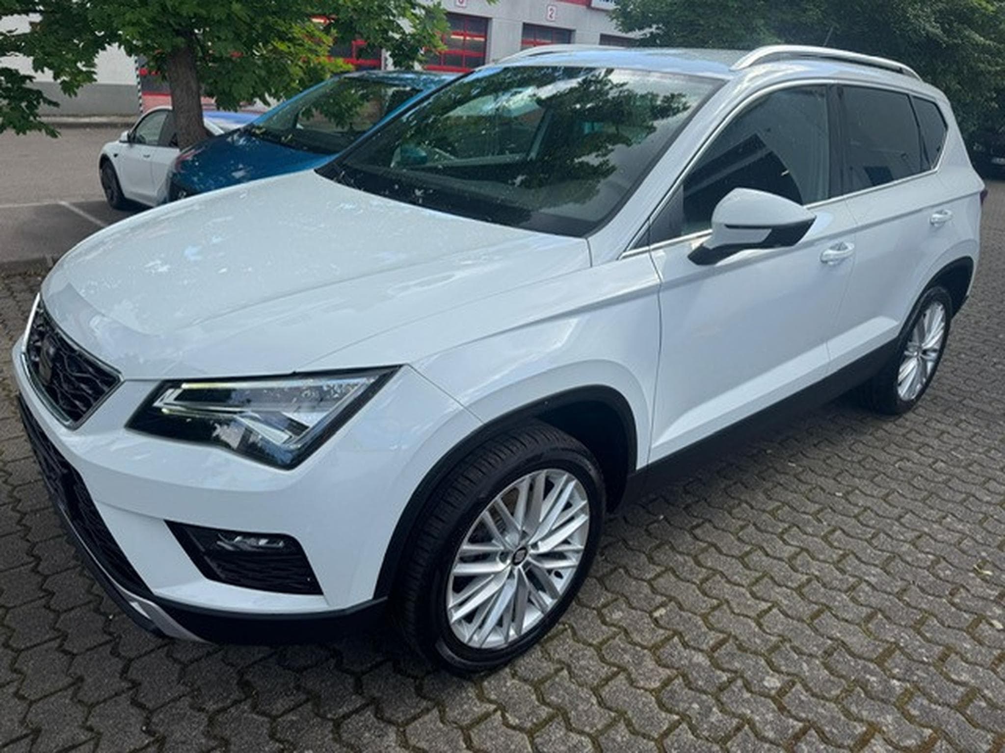 Seat Ateca SEAT ATECA Xcellence LED NAVI AHK BLUETOOTH (2017) - Foto 1