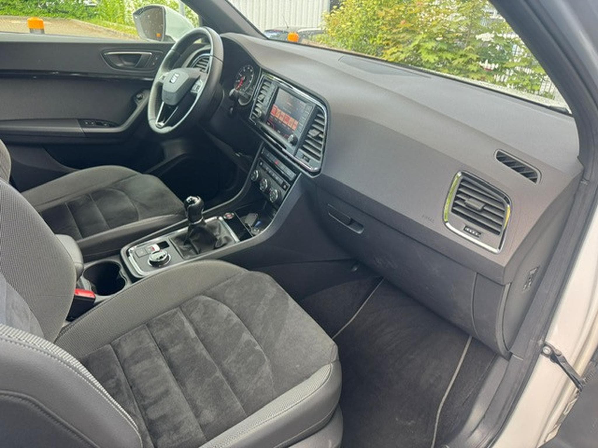 Seat Ateca SEAT ATECA Xcellence LED NAVI AHK BLUETOOTH (2017) - Foto 3