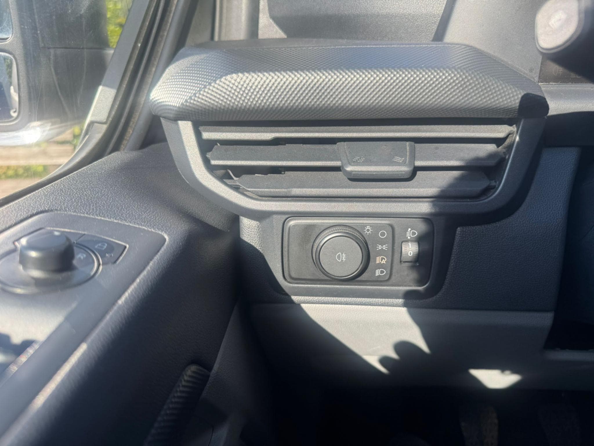Ford Transit FORD TRANSIT CUSTOM L2 AHK LED BLUETOOTH  KAMERA KLIMA (2024) - Photo 18