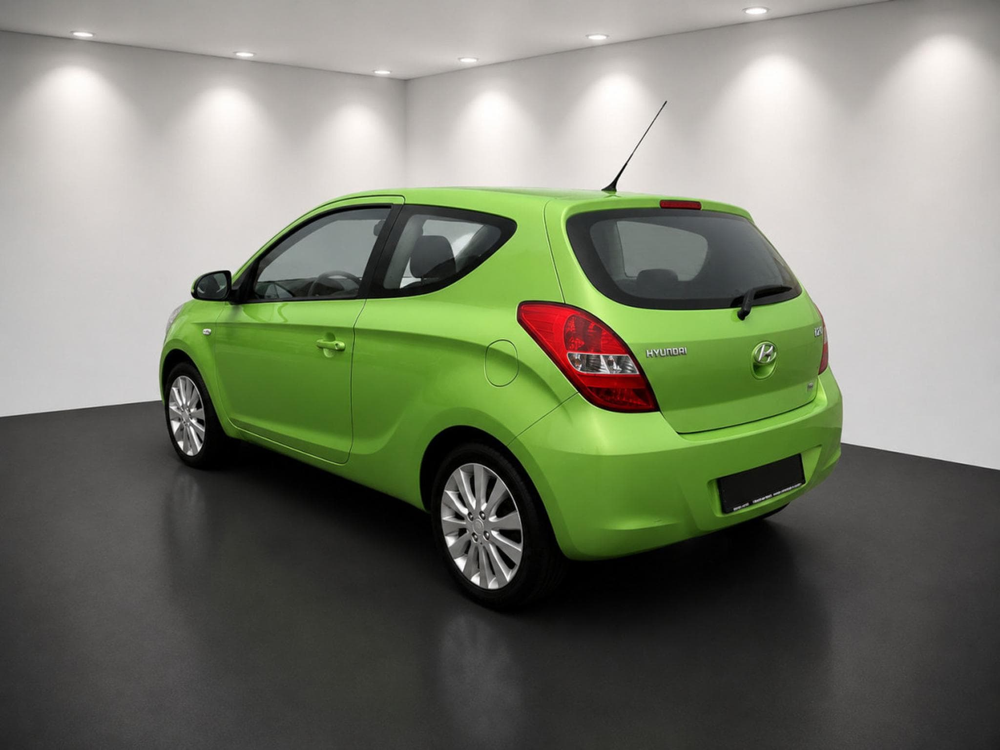 Hyundai i20 1.4i 100 Confort (2010) - Photo 4
