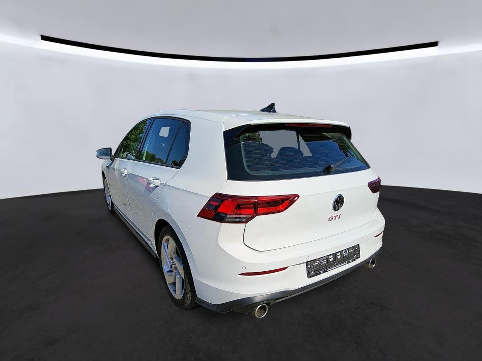 VW Golf GTI 2.0 TSI BVM6 245 CV *BOITE MECA* ACC * CARPLAY* (2023) - Photo 4