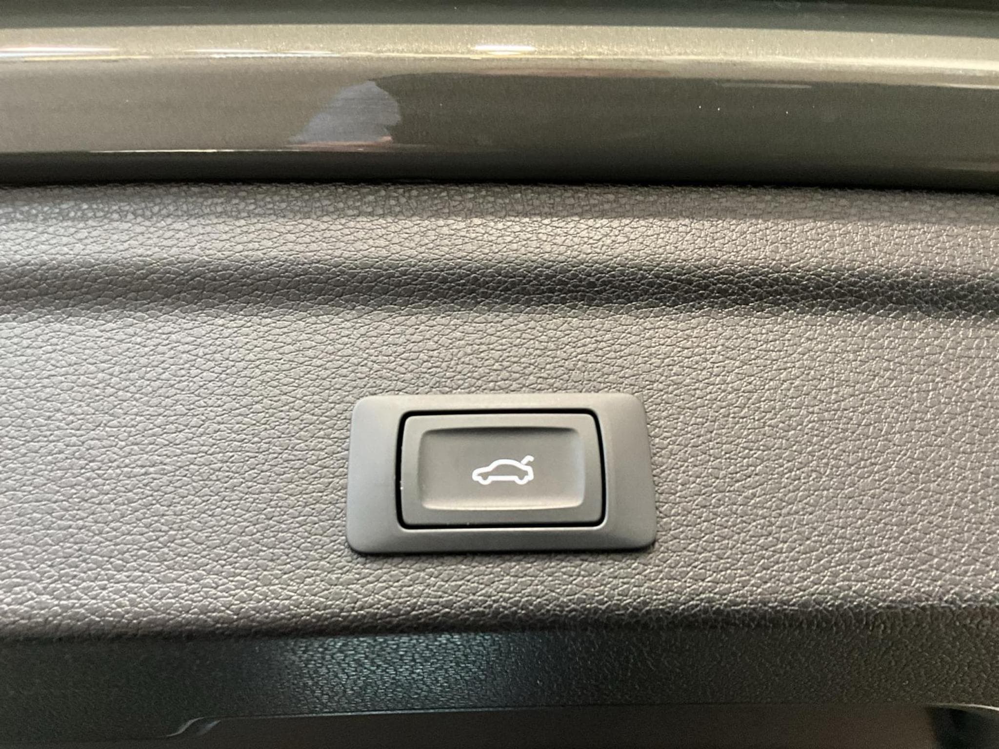 Audi Q3 SB+S-Line+35TDI+S-Tronic+P.Premium (2025) - Photo 18