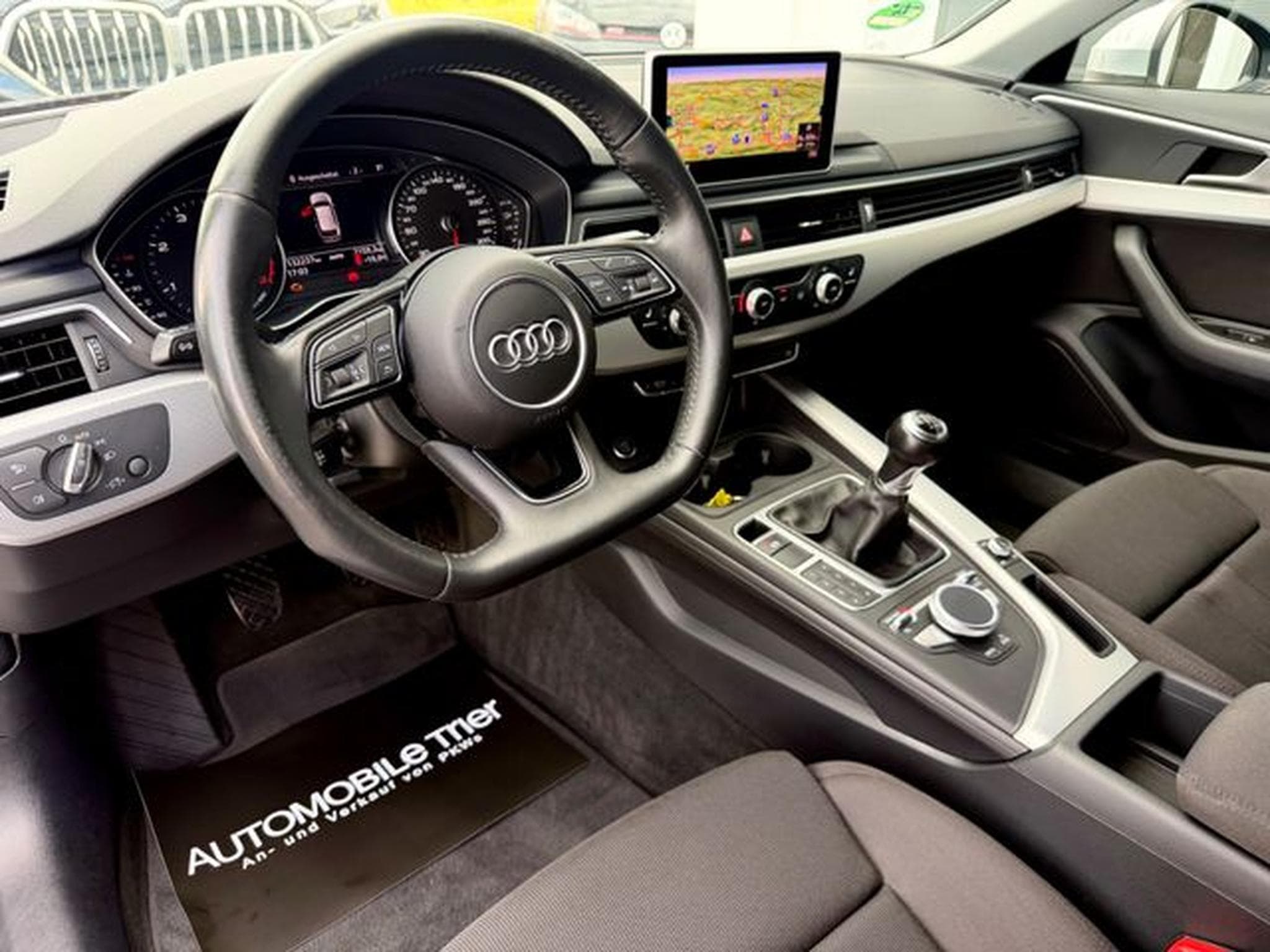 Audi A4 A4 Avant 2.0 TDI S Line Sportpaket *NAVI*AHK* (2018) - Foto 22