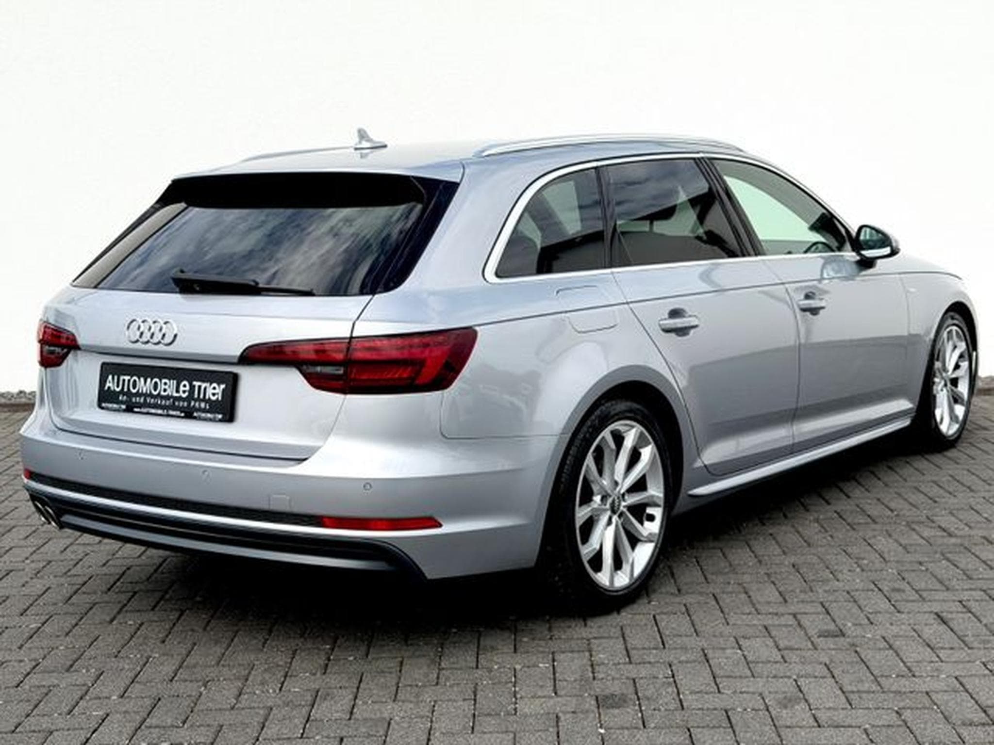 Audi A4 A4 Avant 2.0 TDI S Line Sportpaket *NAVI*AHK* (2018) - Foto 5