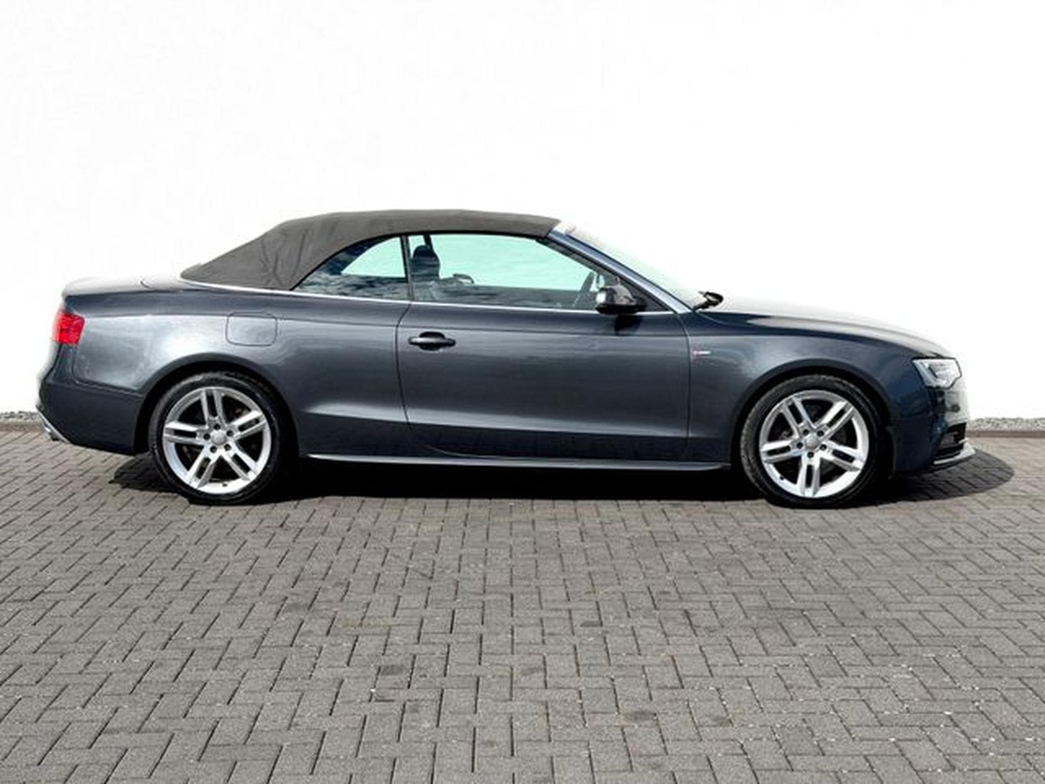 Audi A5 A5 Cabriolet 3.0 TFSI quattro S Line Sportpaket (2015) - Foto 21
