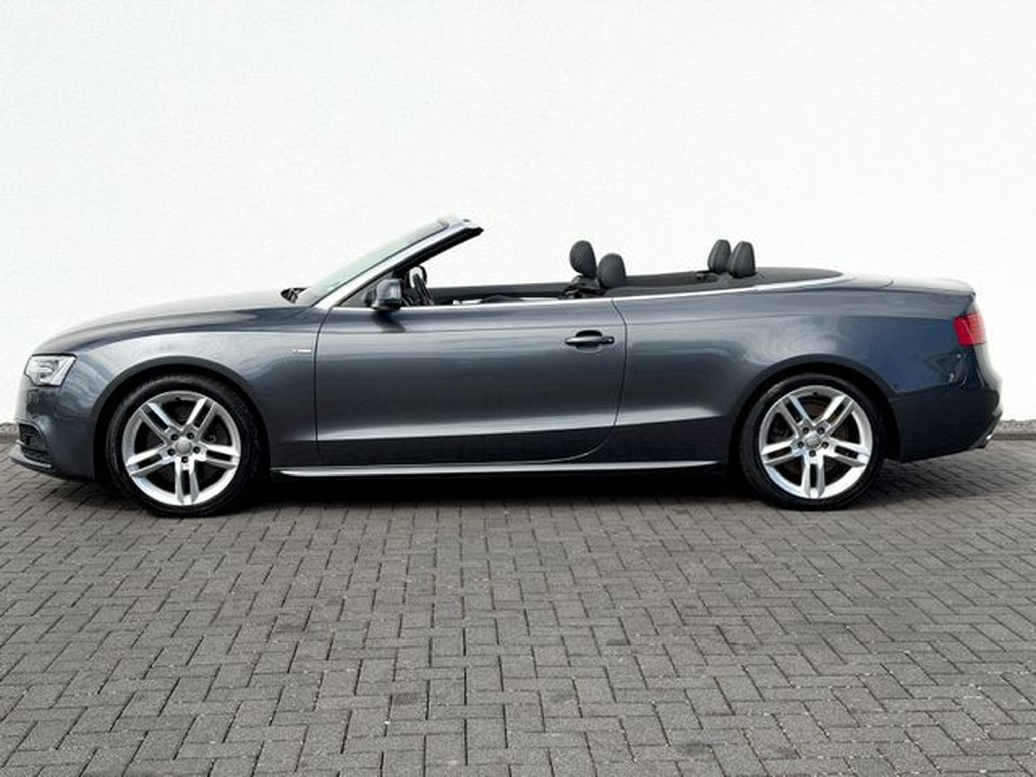 Audi A5 A5 Cabriolet 3.0 TFSI quattro S Line Sportpaket (2015) - Foto 8