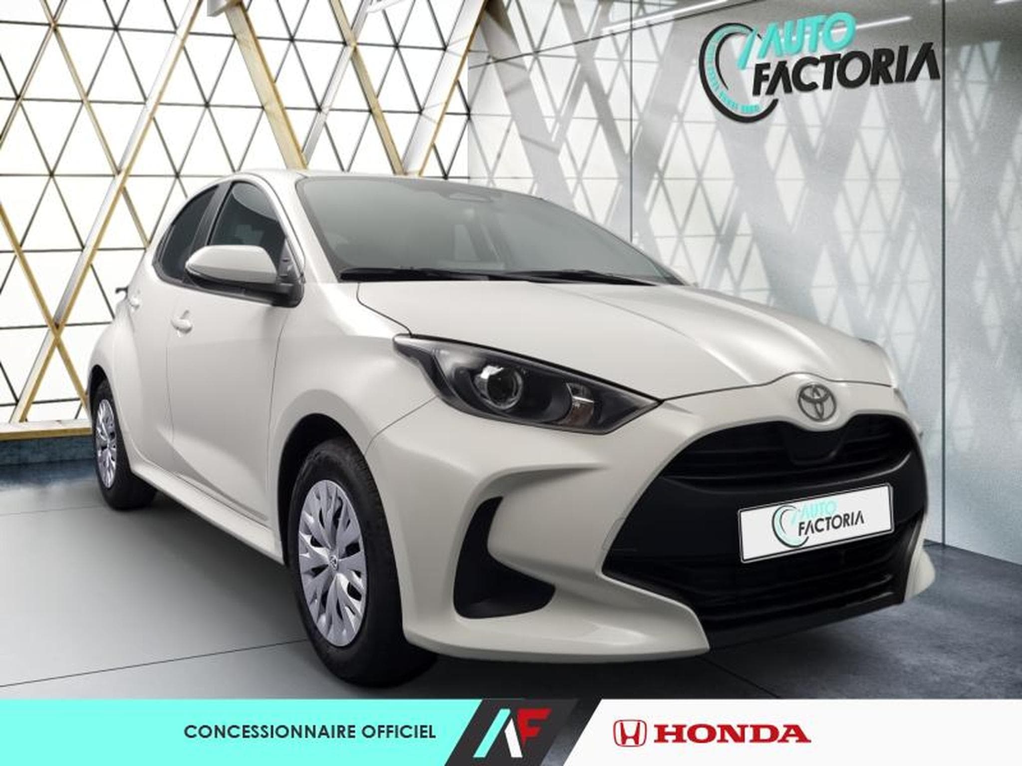 Toyota Yaris -21% 116h confort 5p MY25 (2025) - Photo 4