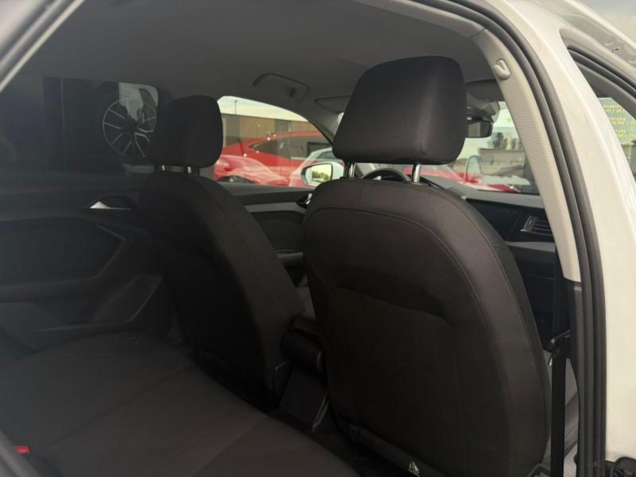 Audi A1 Advanced (2020) - Photo 12