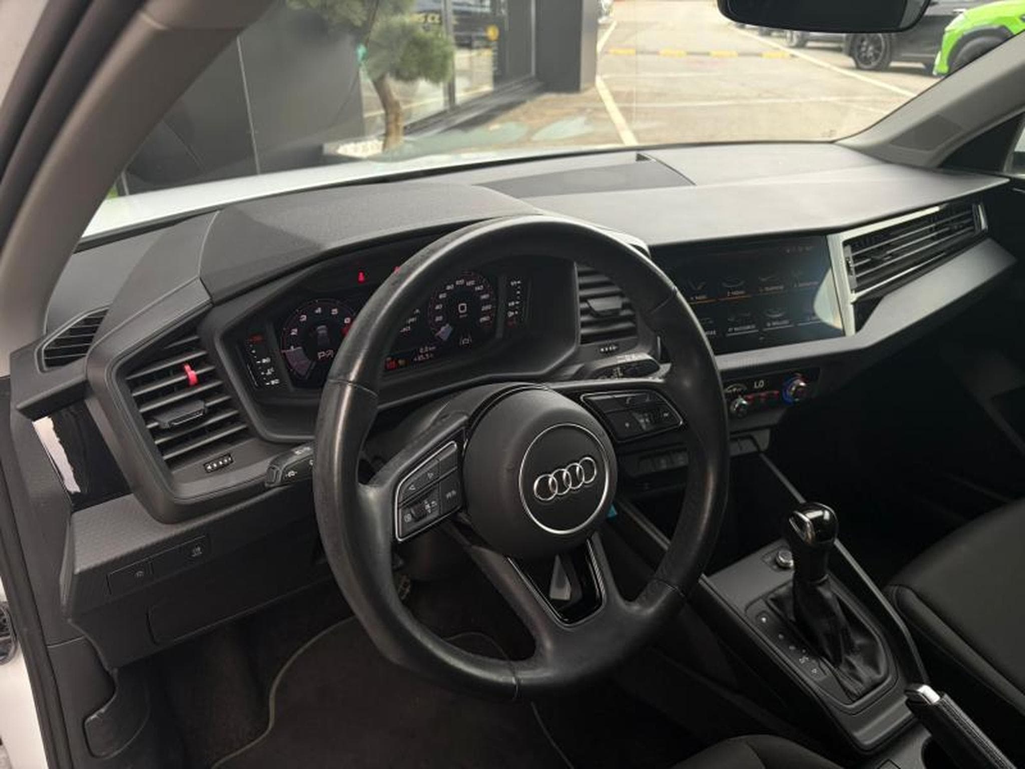 Audi A1 Advanced (2020) - Photo 6