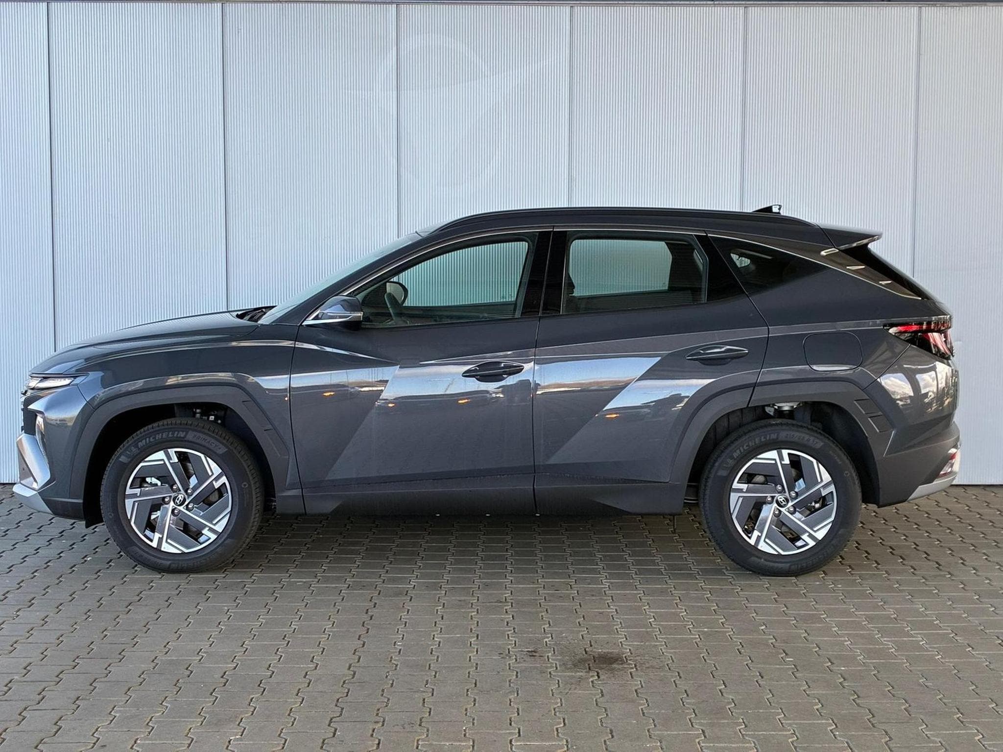 Hyundai Tucson Standard (2025) - Foto 2