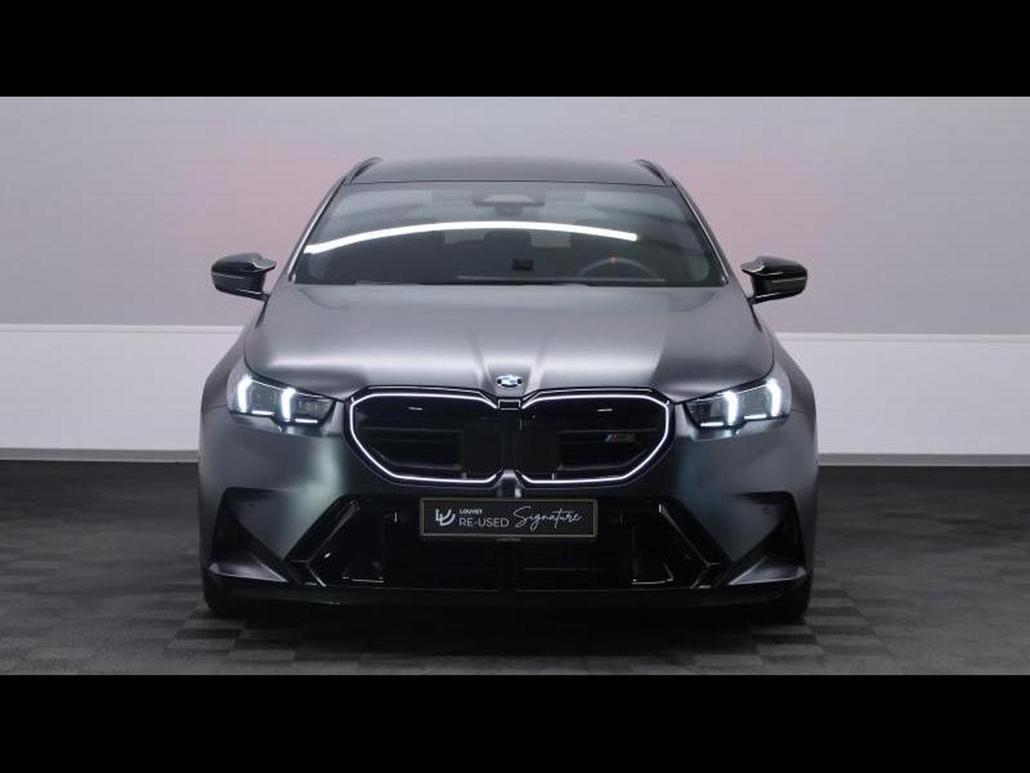 BMW M5 Touring 727 ch (2025) - Photo 2