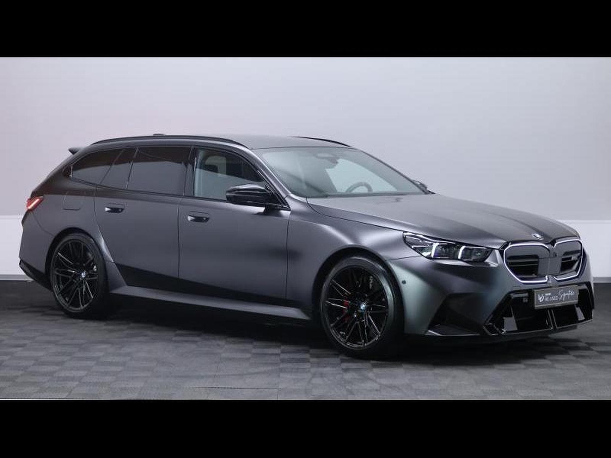 BMW M5 Touring 727 ch (2025) - Photo 3