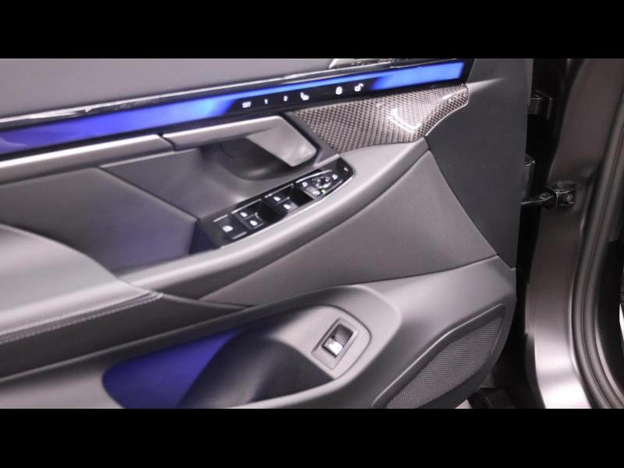 BMW M5 Touring 727 ch (2025) - Photo 30