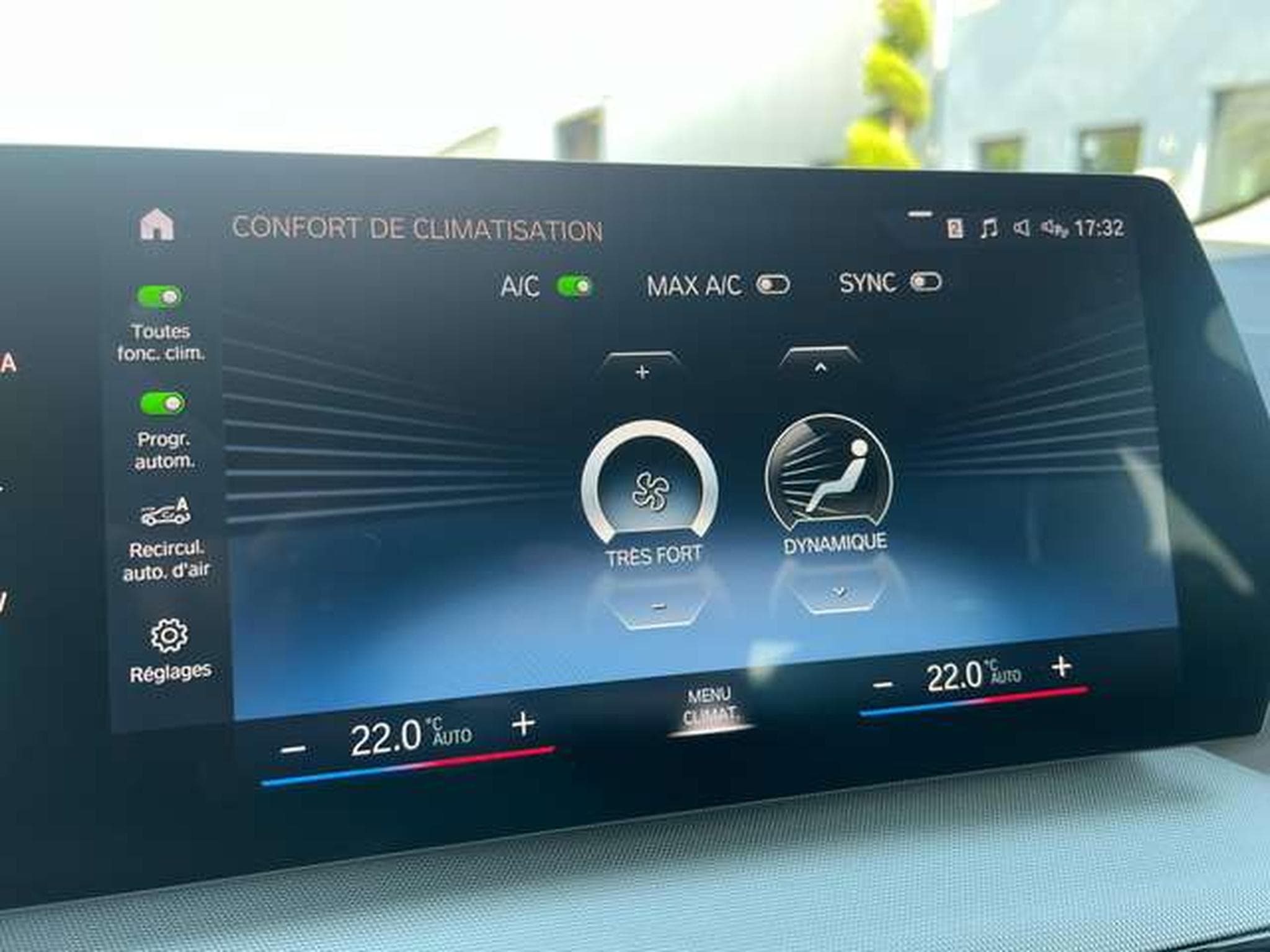 BMW 218 ACTIVE TOURER 218D 136 CV (2022) - Foto 10