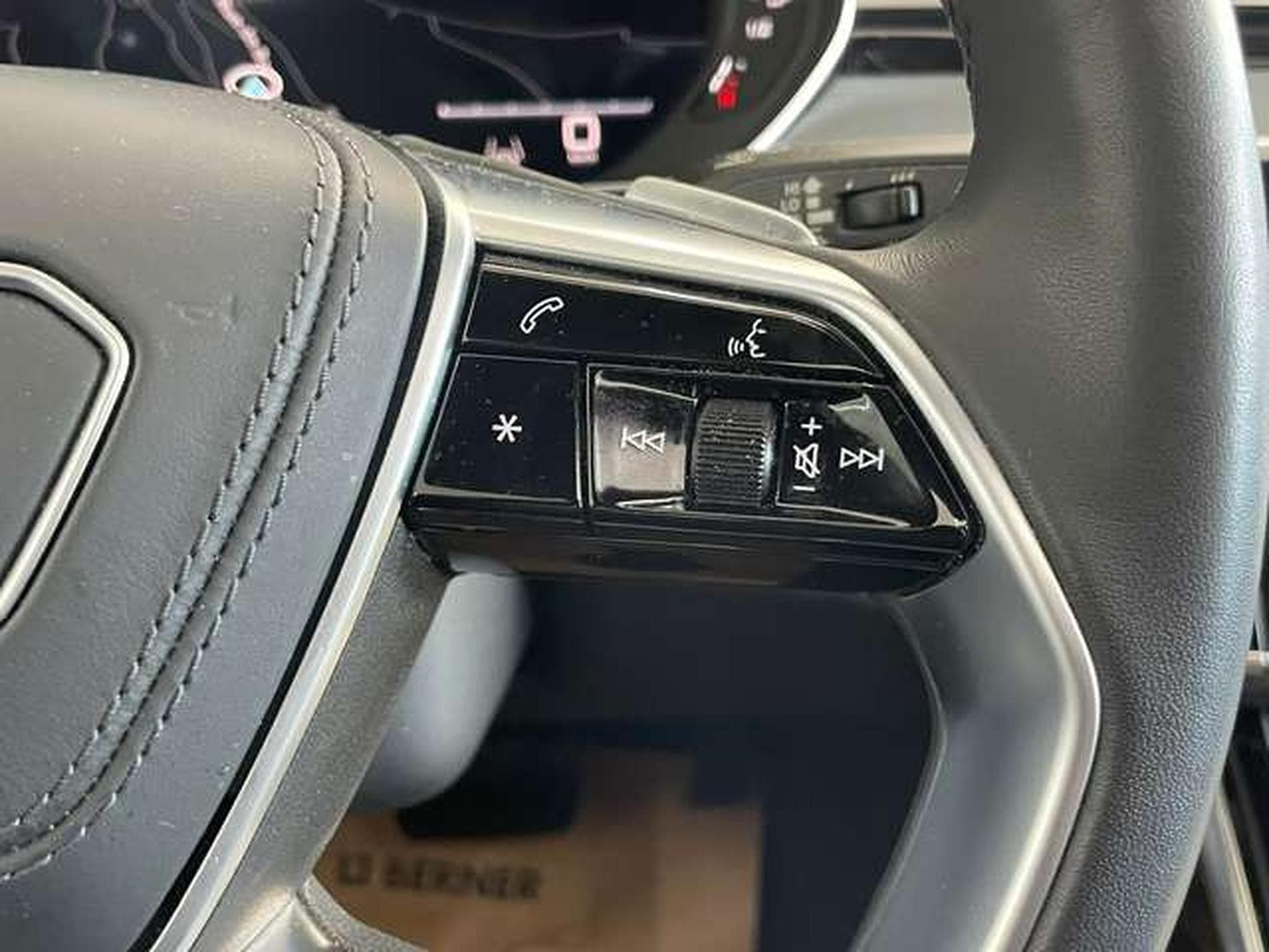 Audi A8 55 TFSI quattro JUSQU'A 36 MOIS DE GARANTIE (2022) - Photo 16