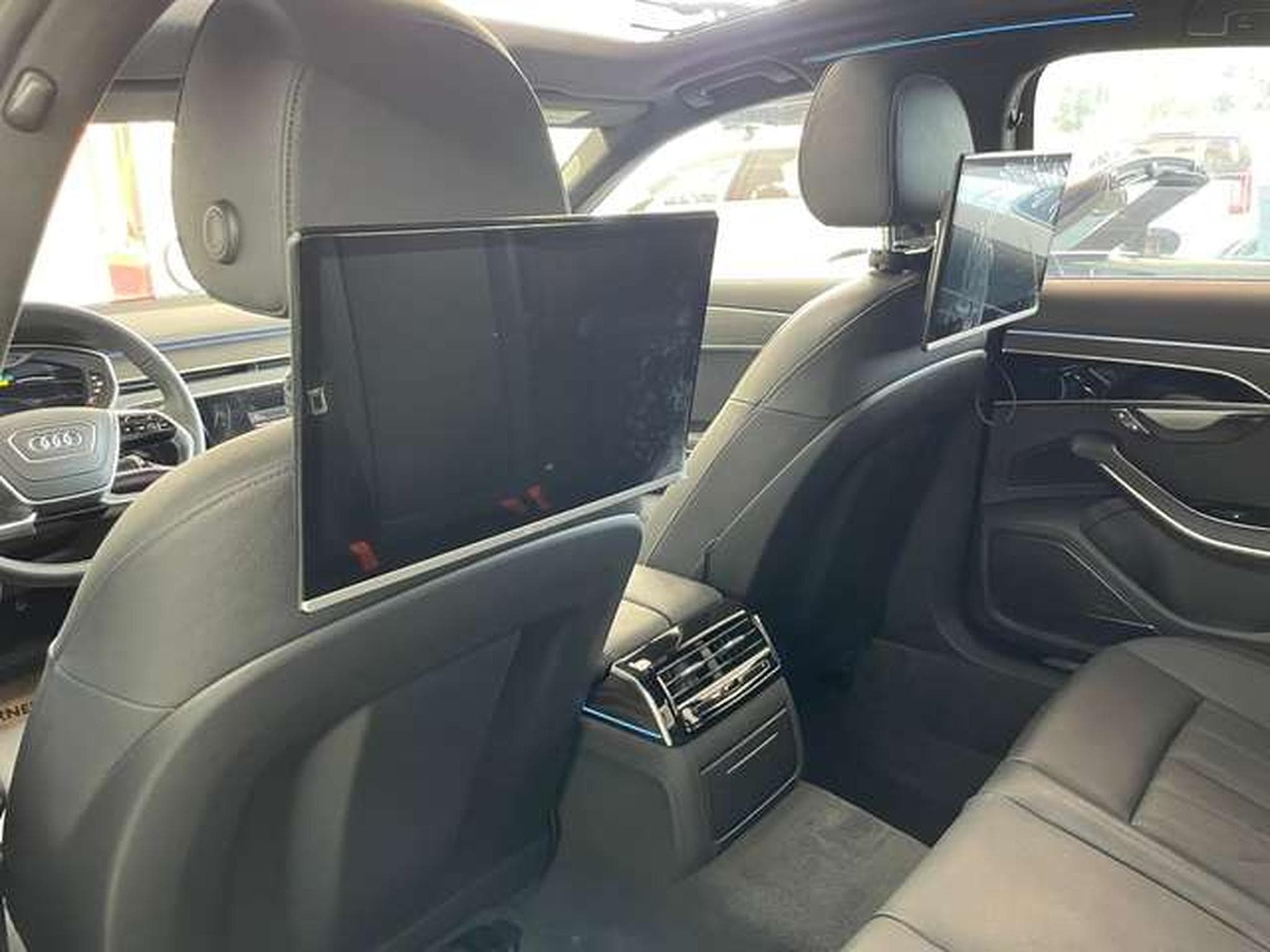 Audi A8 55 TFSI quattro JUSQU'A 36 MOIS DE GARANTIE (2022) - Photo 33
